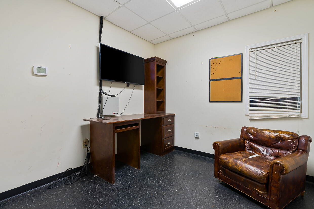 110 Yale Ln, Williamston, SC 29697-9675, 110 Yale Lane, Williamston, SC 29697