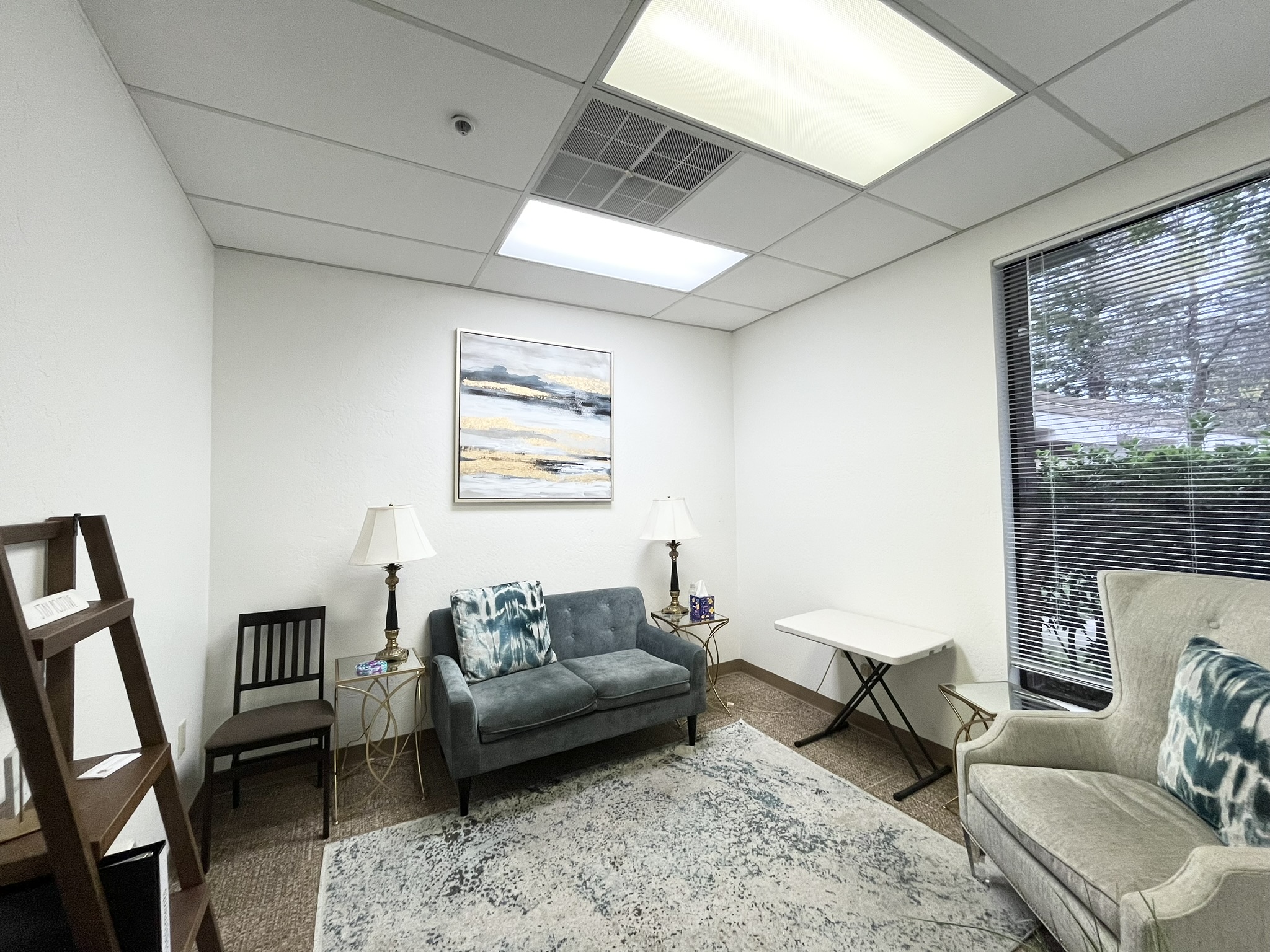 1130 Conroy Lane, Roseville, CA 95661