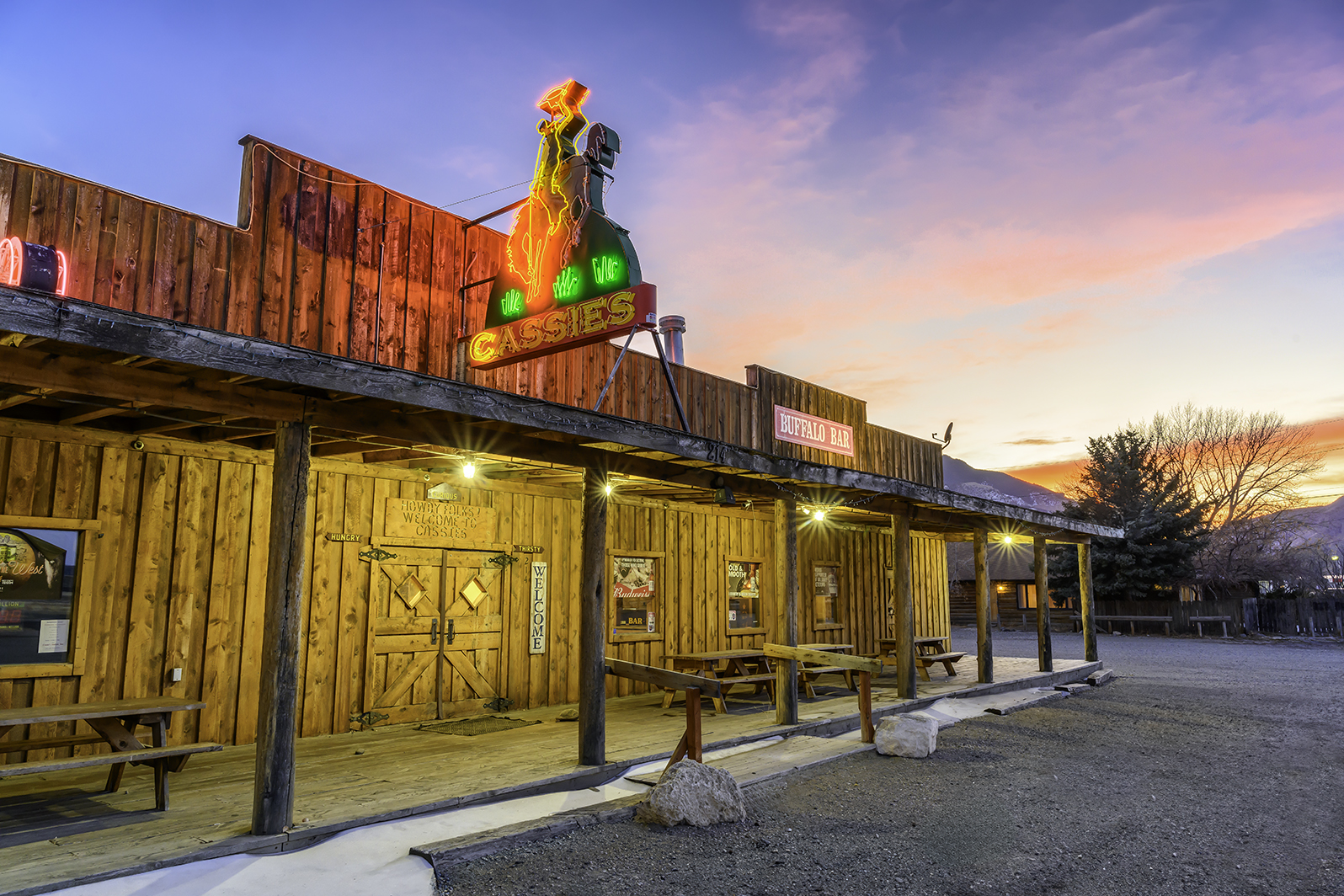 Iconic Turnkey Restaurant & Bar Lease with Liquor License, 214 Yellowstone Avenue, Cody, WY 82414