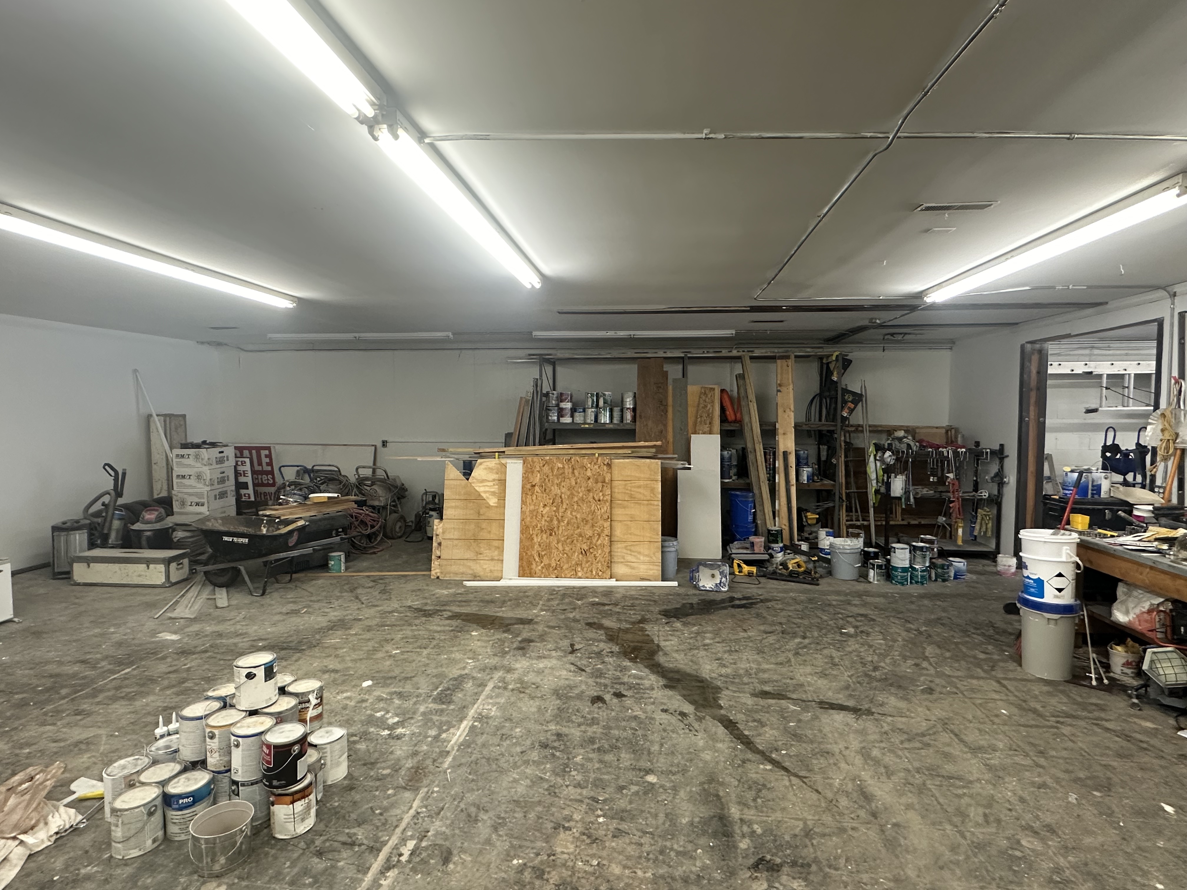 817-821 NE Adams Street, 817 Northeast Adams Street, Peoria, IL 61603