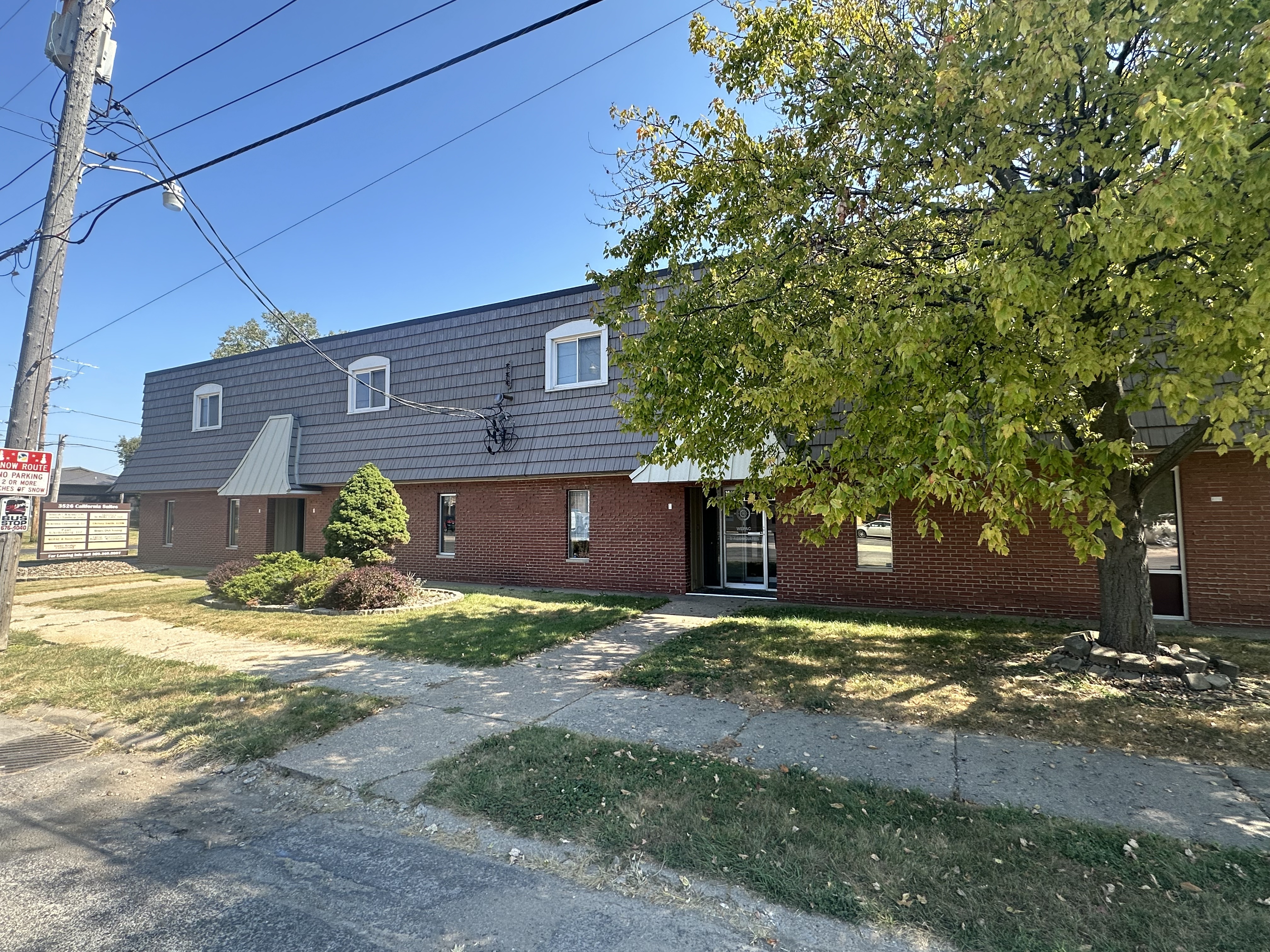 3526 N California Avenue, 3526 North California Avenue, Peoria, IL 61603