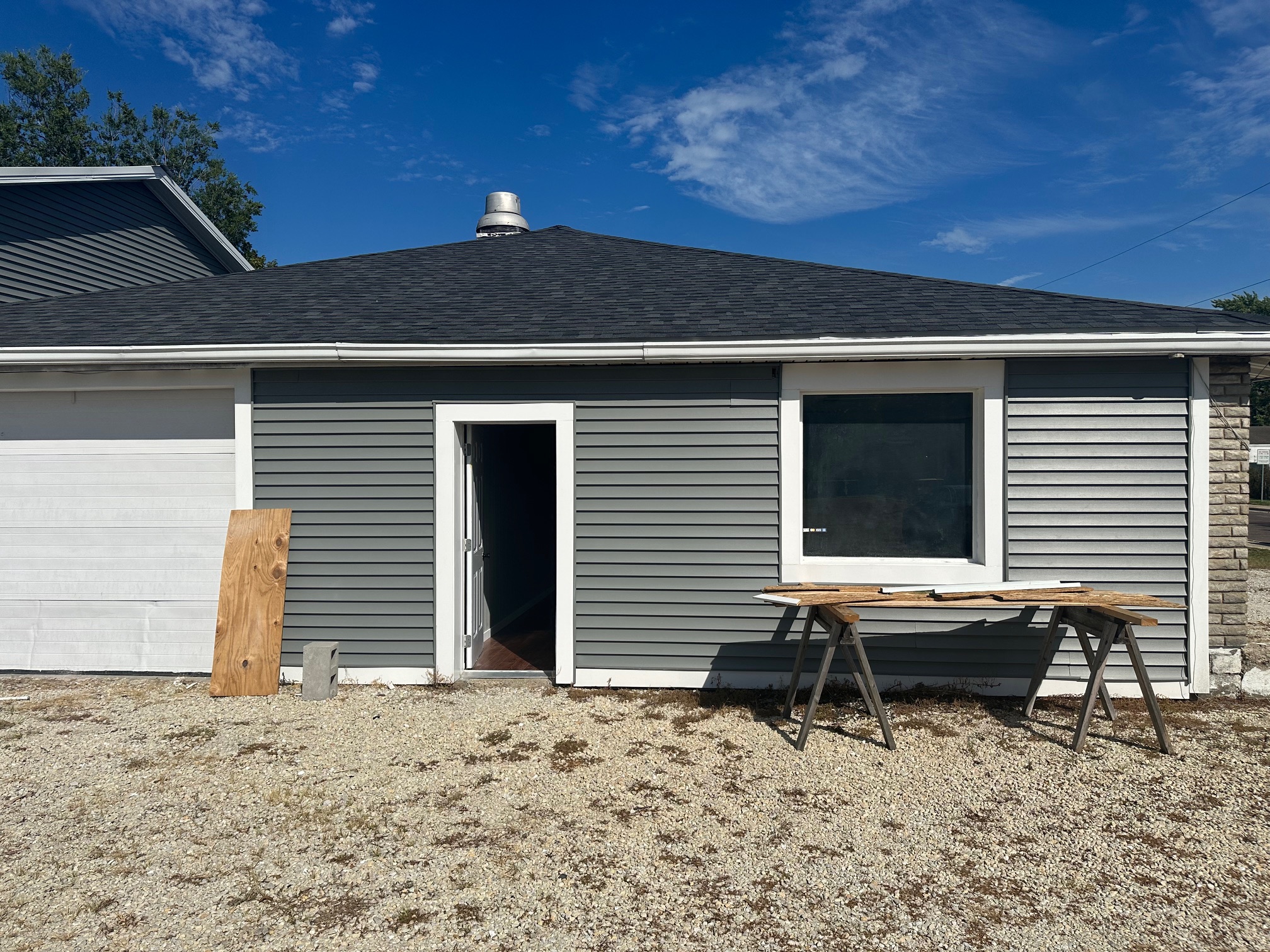 421 E Moneta Avenue, 421 E Moneta Ave, Peoria Heights, IL 61616
