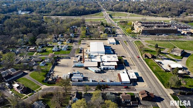 2004 N University Street, 2004 N UNIVERSITY Street, Peoria, IL 61604