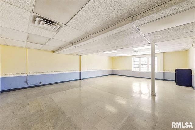 3125-3133 N Prospect Road, 3125-3133 N PROSPECT Road, Peoria, IL 61603
