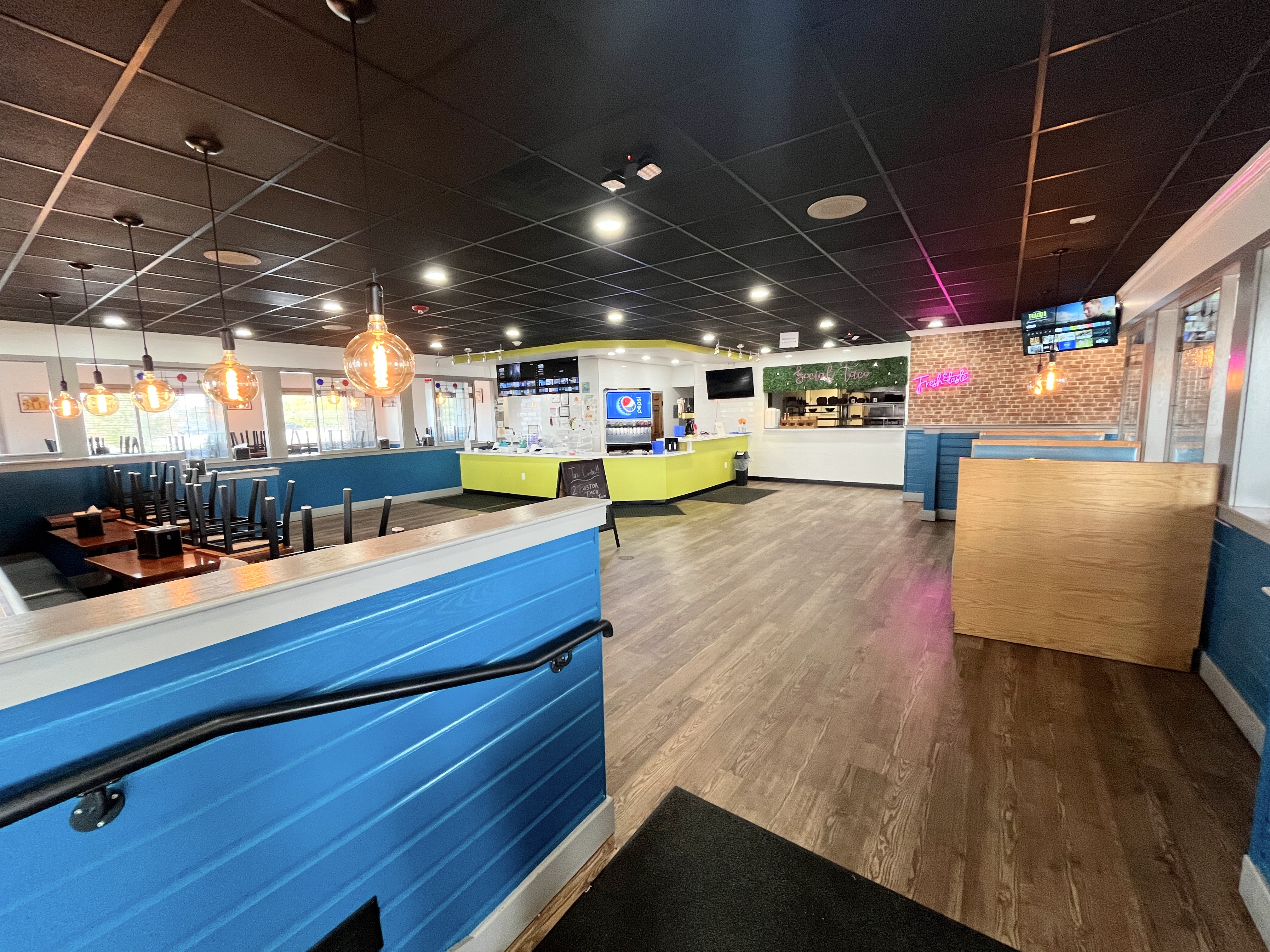 900 Riverside Drive, 900 Riverside Drive, East Peoria, IL 61611