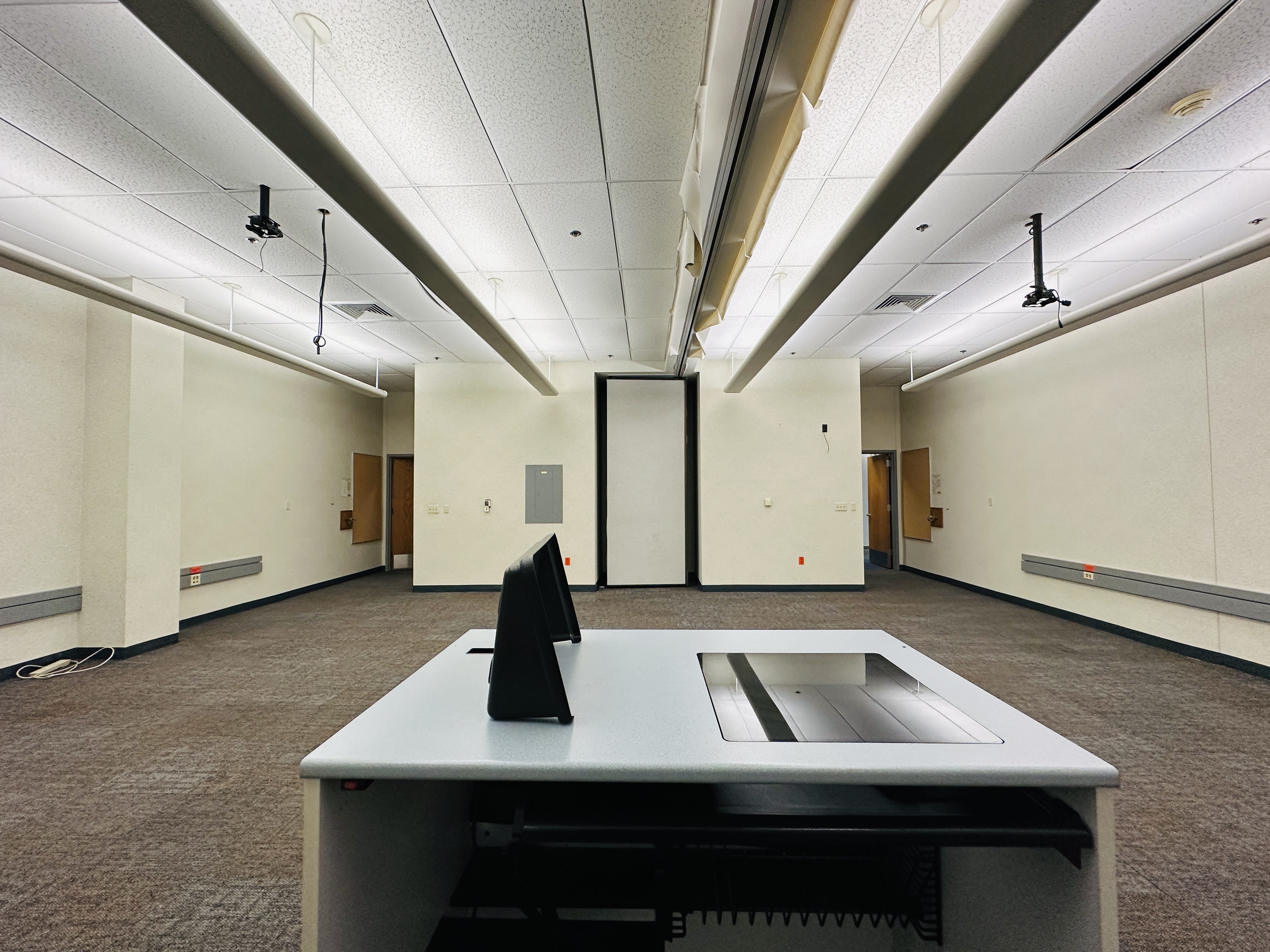 113 SW Adams Street, 113 SW ADAMS Street, Peoria, IL 61602