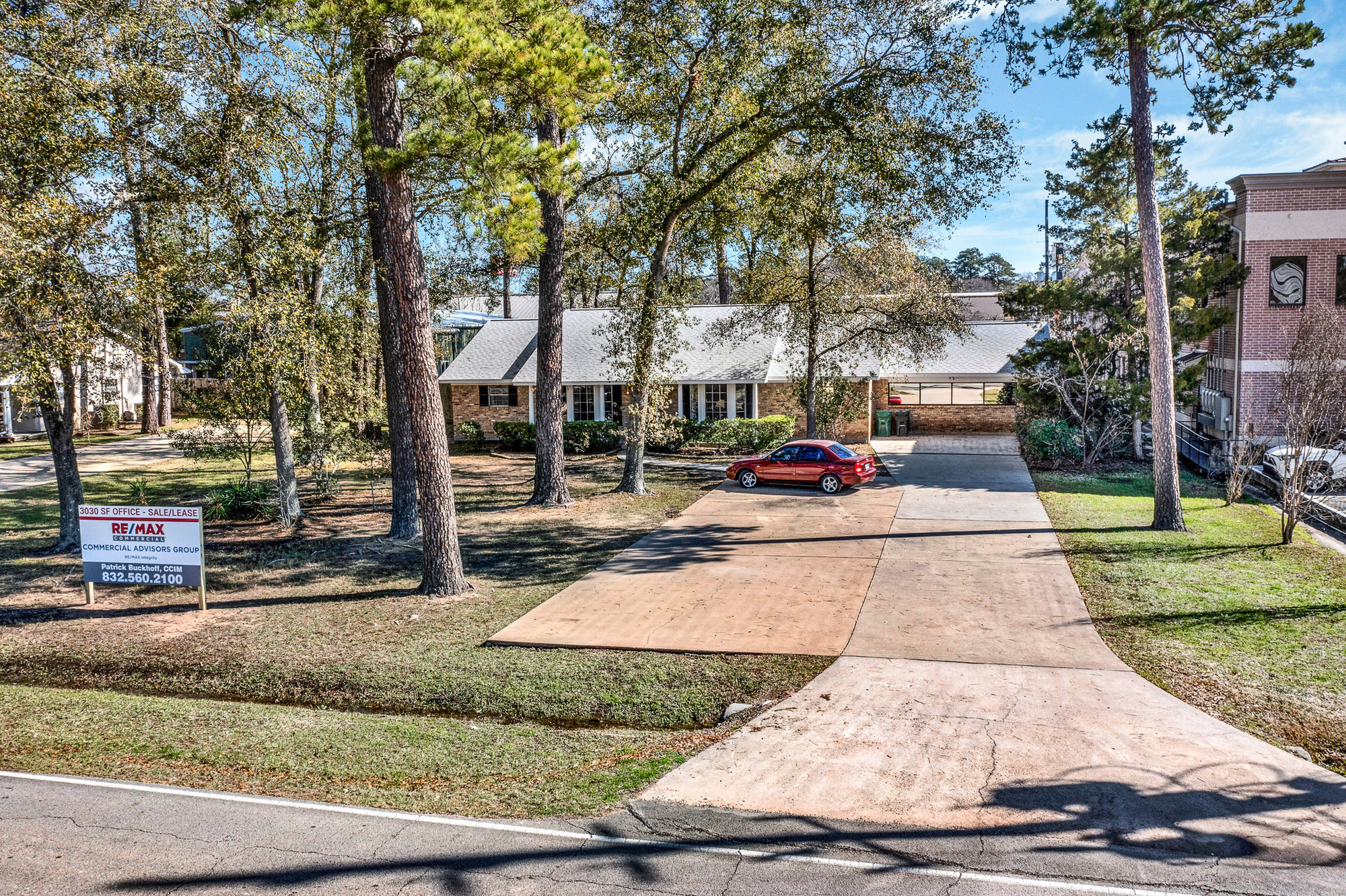 Immaculate 3030 SF Office For Sale , 26206 Oak Ridge Drive, Spring, TX 77380