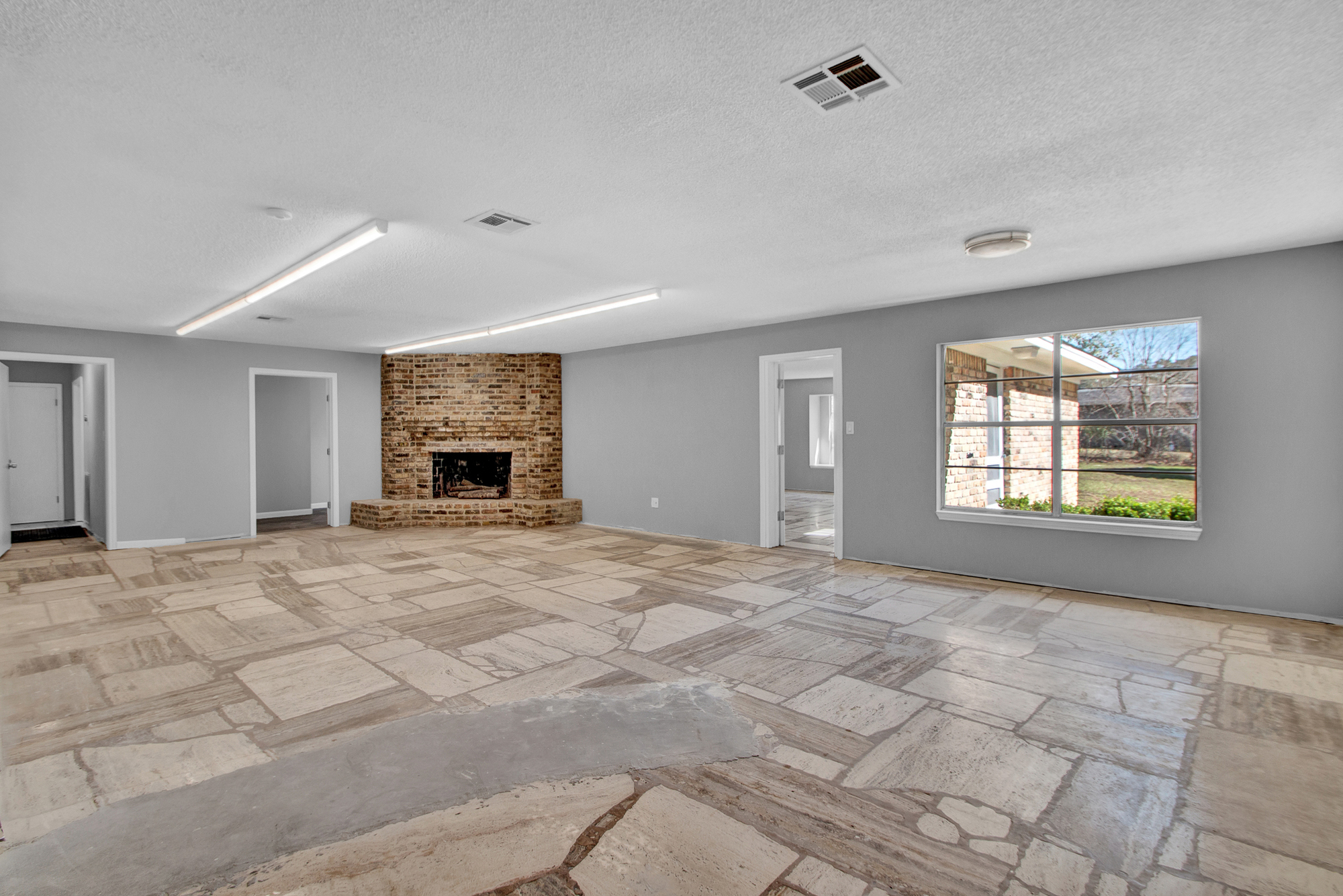 Immaculate 3030 SF Office For Sale , 26206 Oak Ridge Drive, Spring, TX 77380