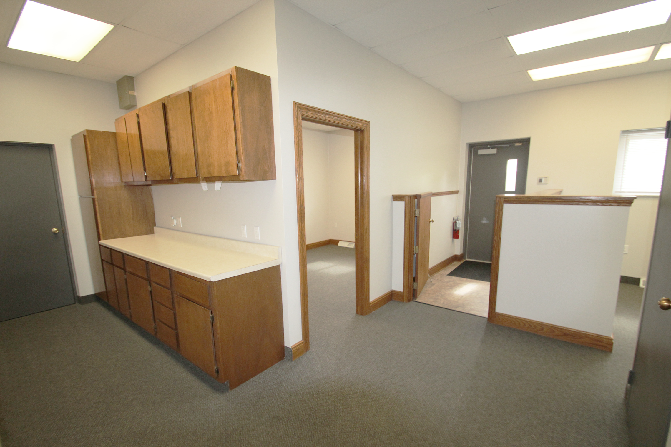 7423 Royalton Road, North Royalton, OH 44133