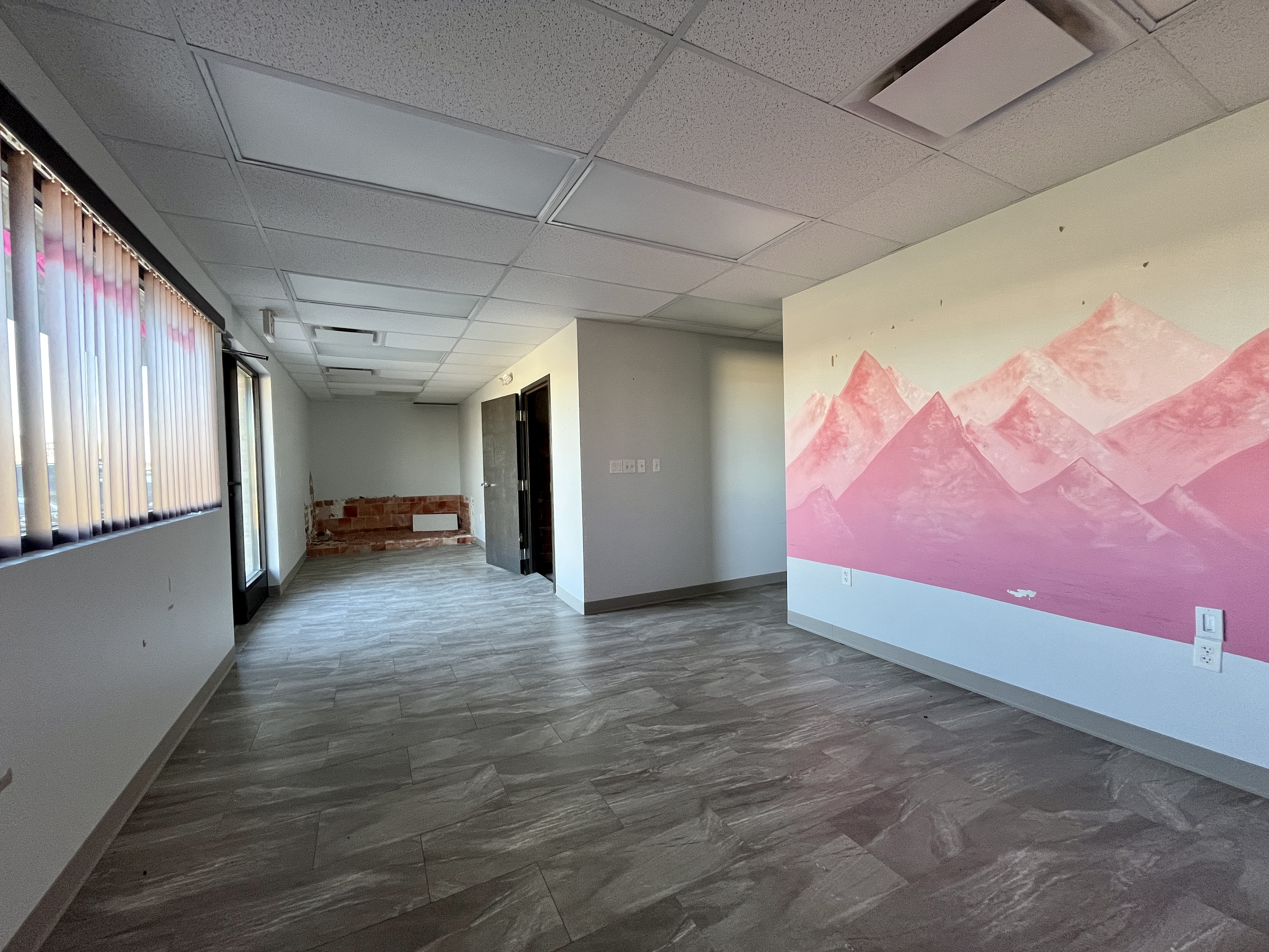 1314 Pioneer Parkway - Suite C, 1314 West Pioneer Parkway, Peoria, IL 61615