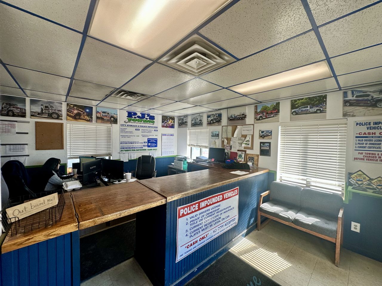 Industrial Zoned Warehouse in City of Lansing For Sale, 1425 Rensen Street, Lansing, MI 48910