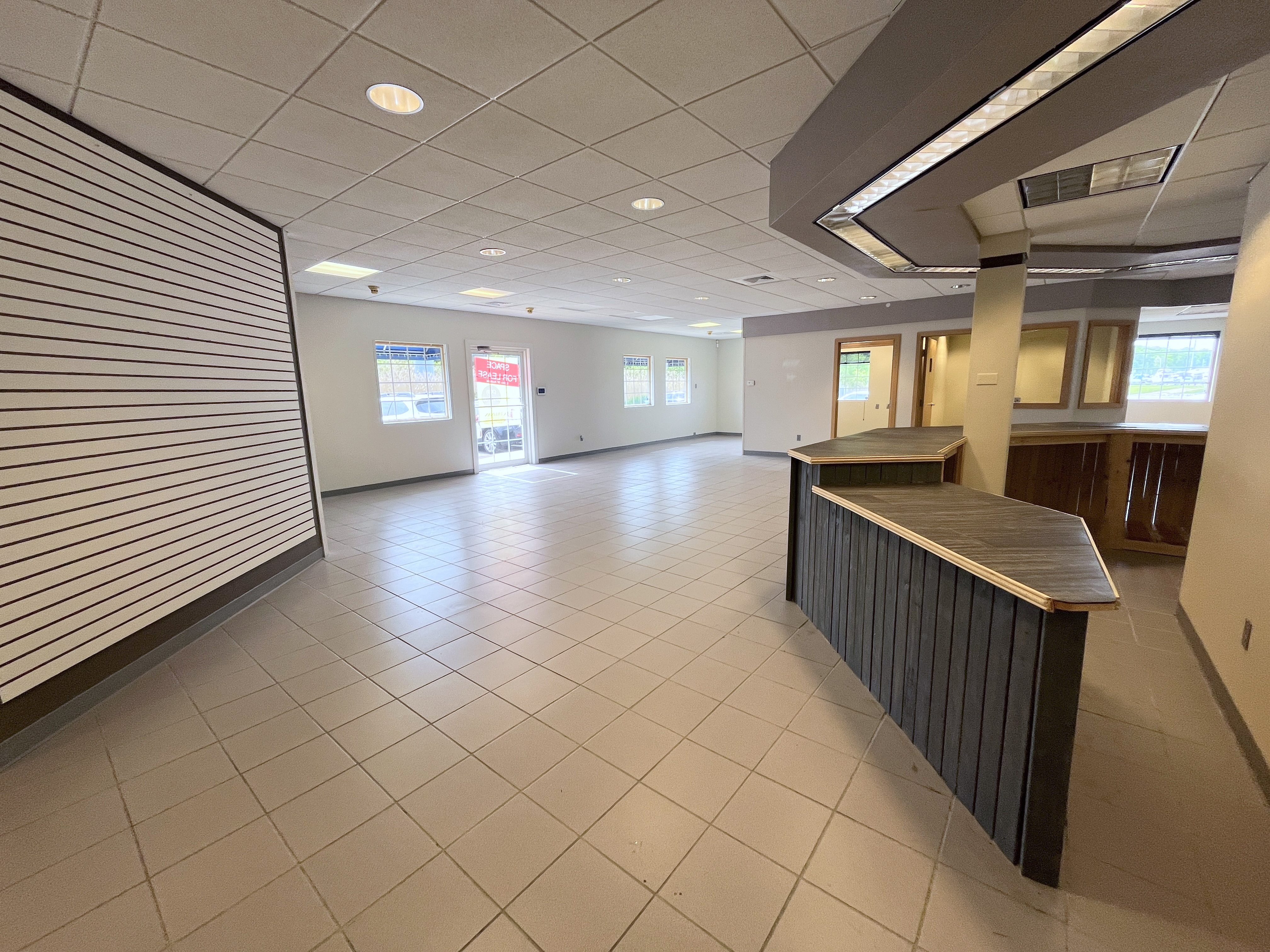 Eastport Marina Plaza - 2400-2519 N Main Street, 2400 North Main Street, East Peoria, IL 61611