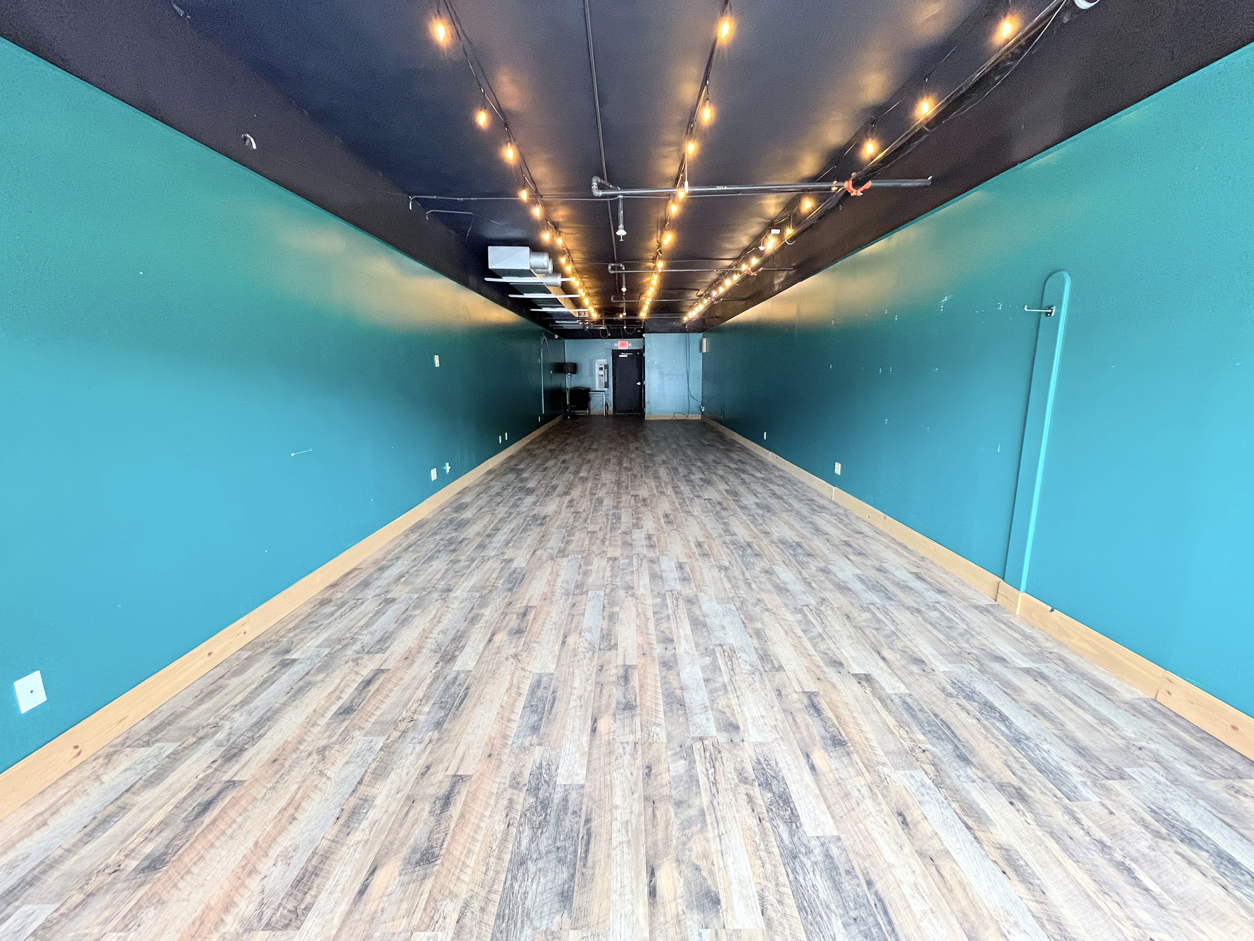 Eastport Marina Plaza - 2400-2519 N Main Street, 2400 North Main Street, East Peoria, IL 61611