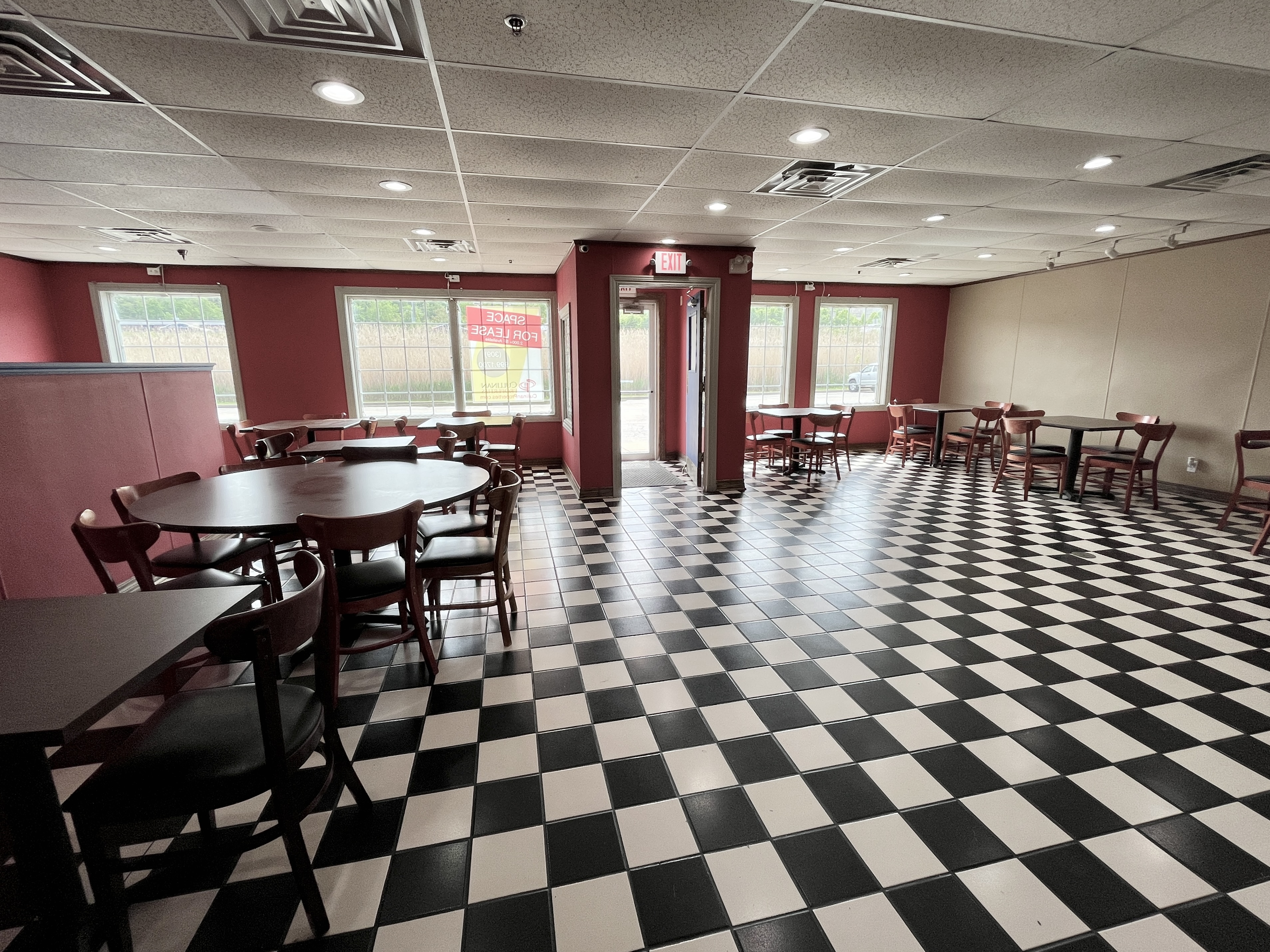 Eastport Marina Plaza - 2400-2519 N Main Street, 2400 North Main Street, East Peoria, IL 61611