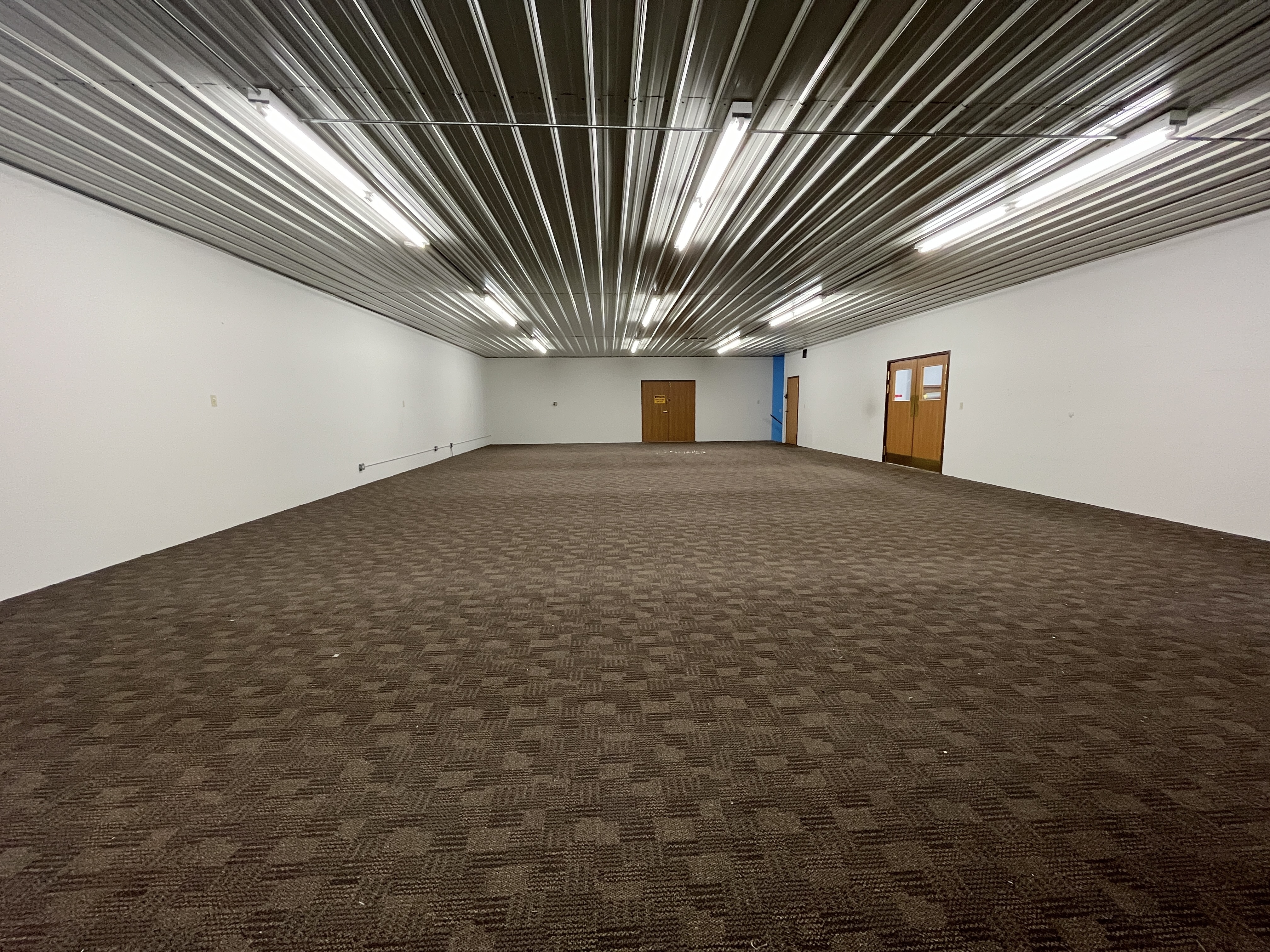 921 E War Memorial Drive, 921 E War Memorial Dr, Peoria Heights, IL 61616