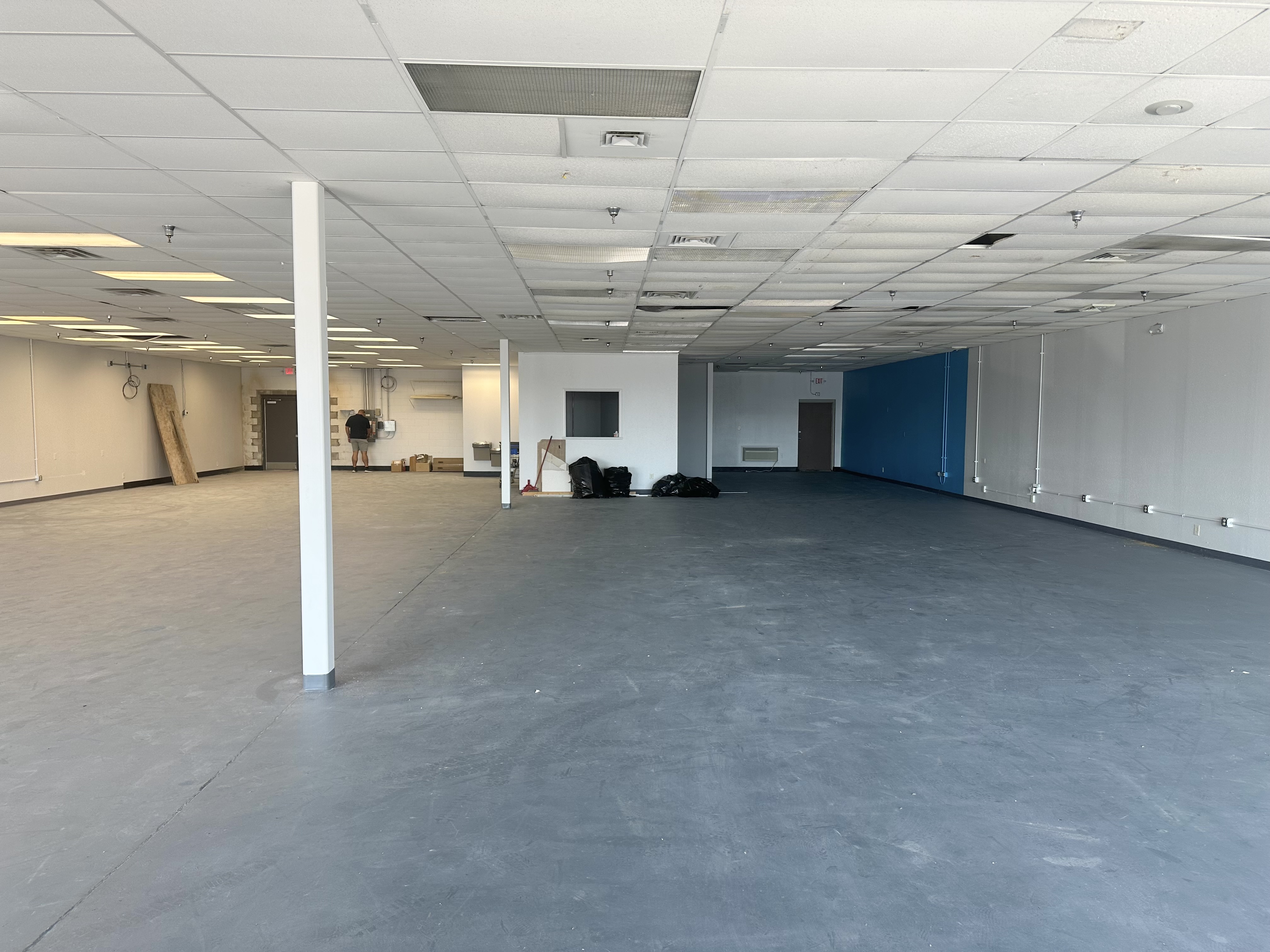 3523 N University Street, 3523 N University St, Peoria, IL 61604