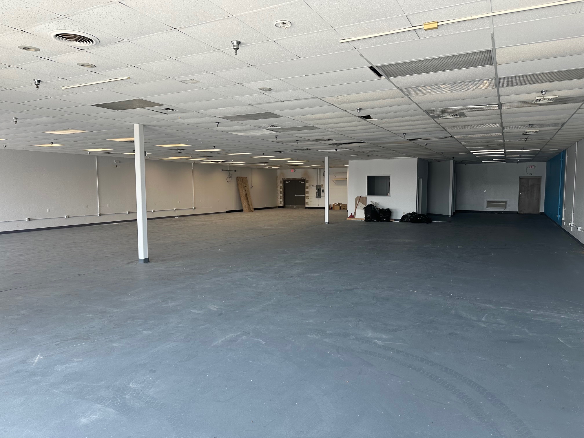 3523 N University Street, 3523 N University St, Peoria, IL 61604