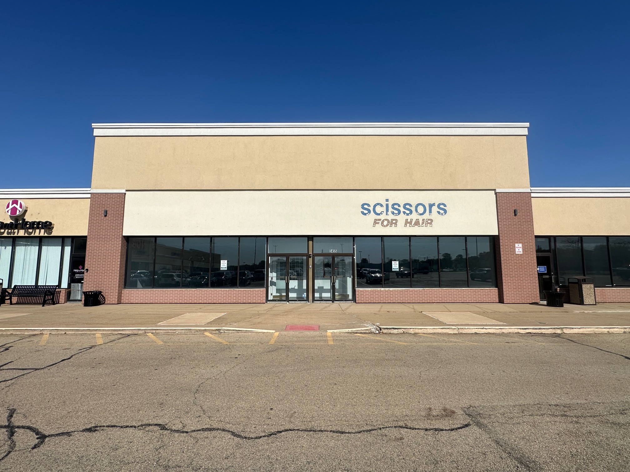 3523 N University Street, 3523 N University St, Peoria, IL 61604