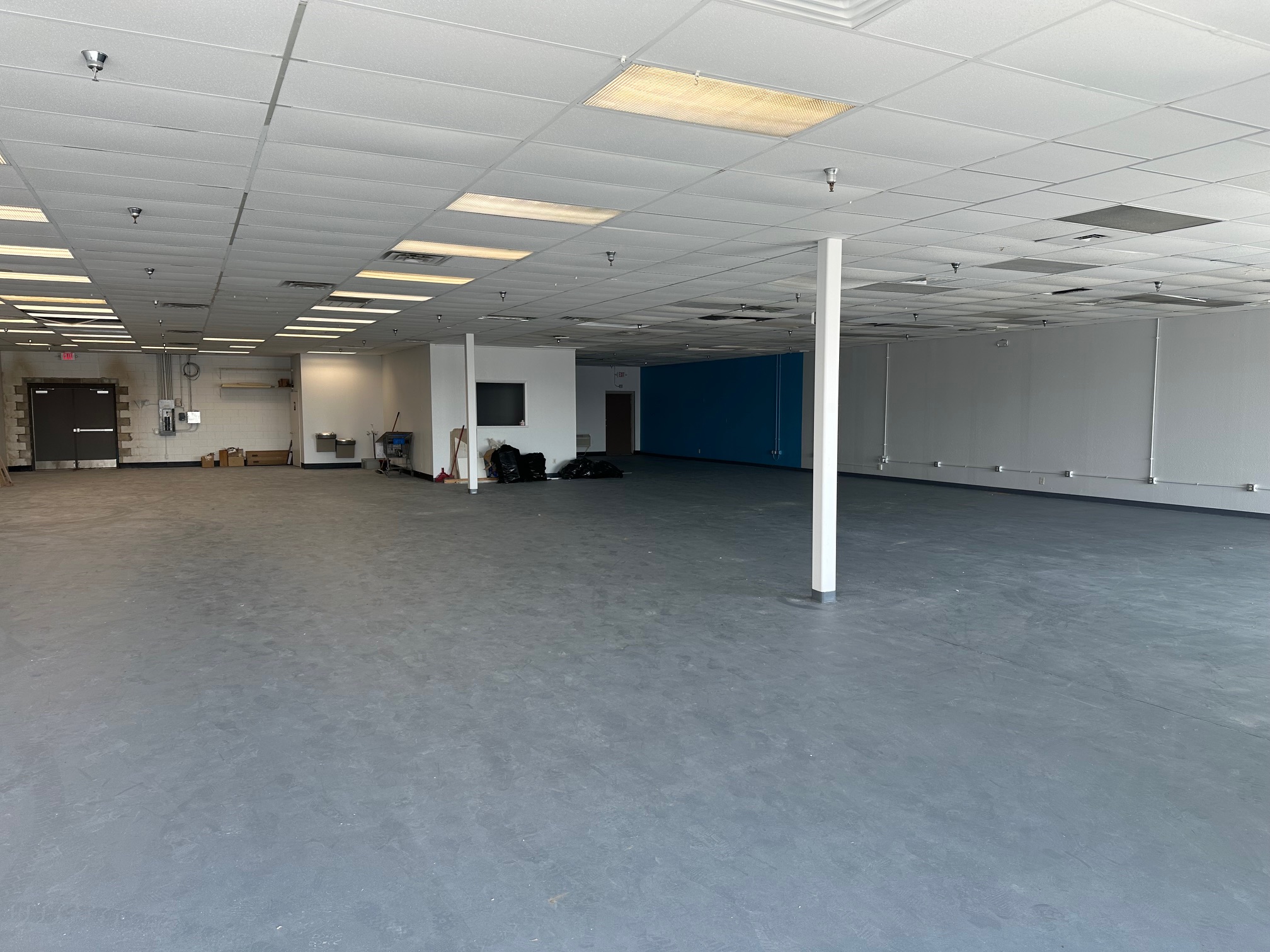 3523 N University Street, 3523 N University St, Peoria, IL 61604