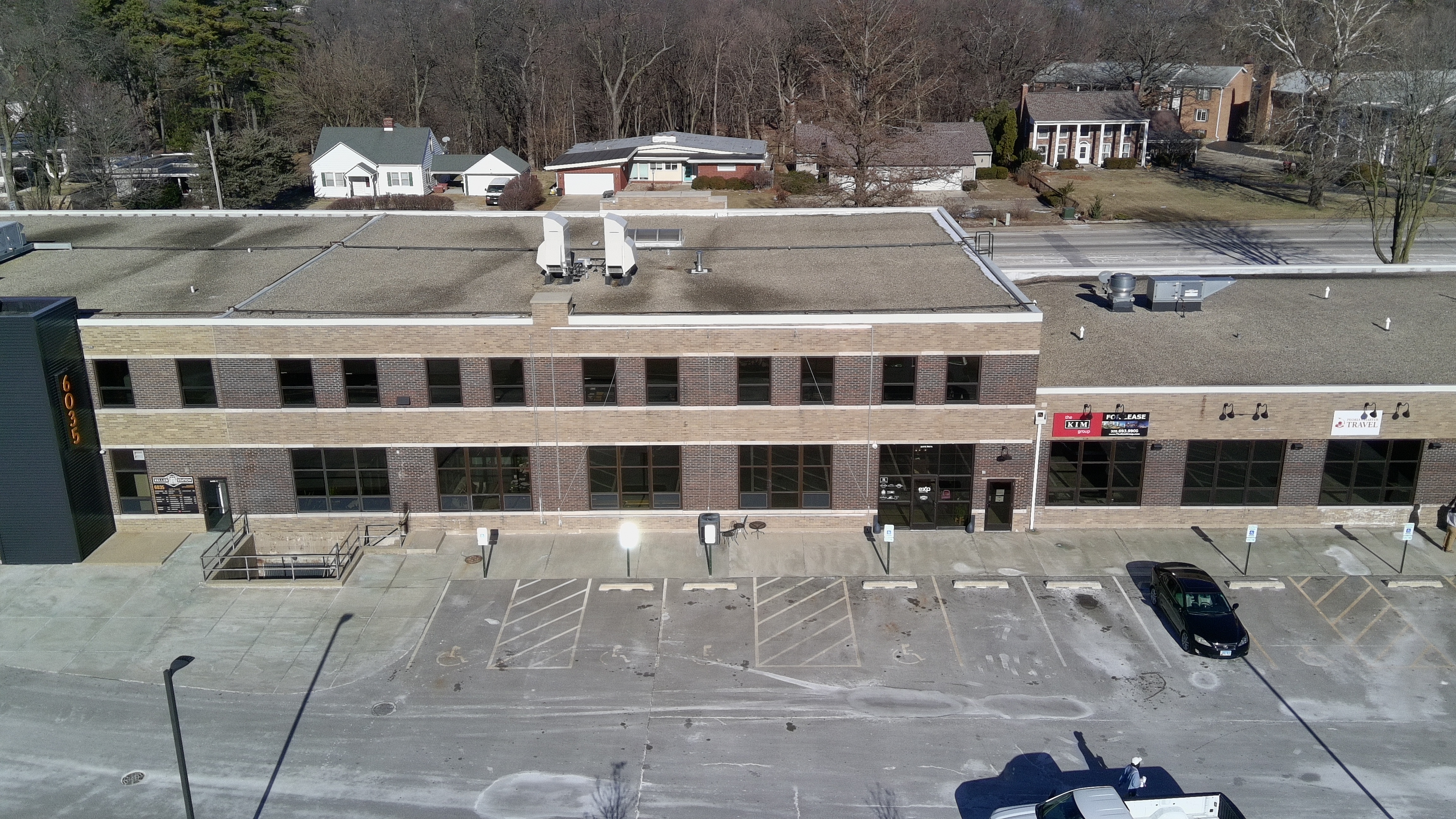 Keller Station - MicroSuites, 6035 Knoxville Avenue, Peoria, IL 61614