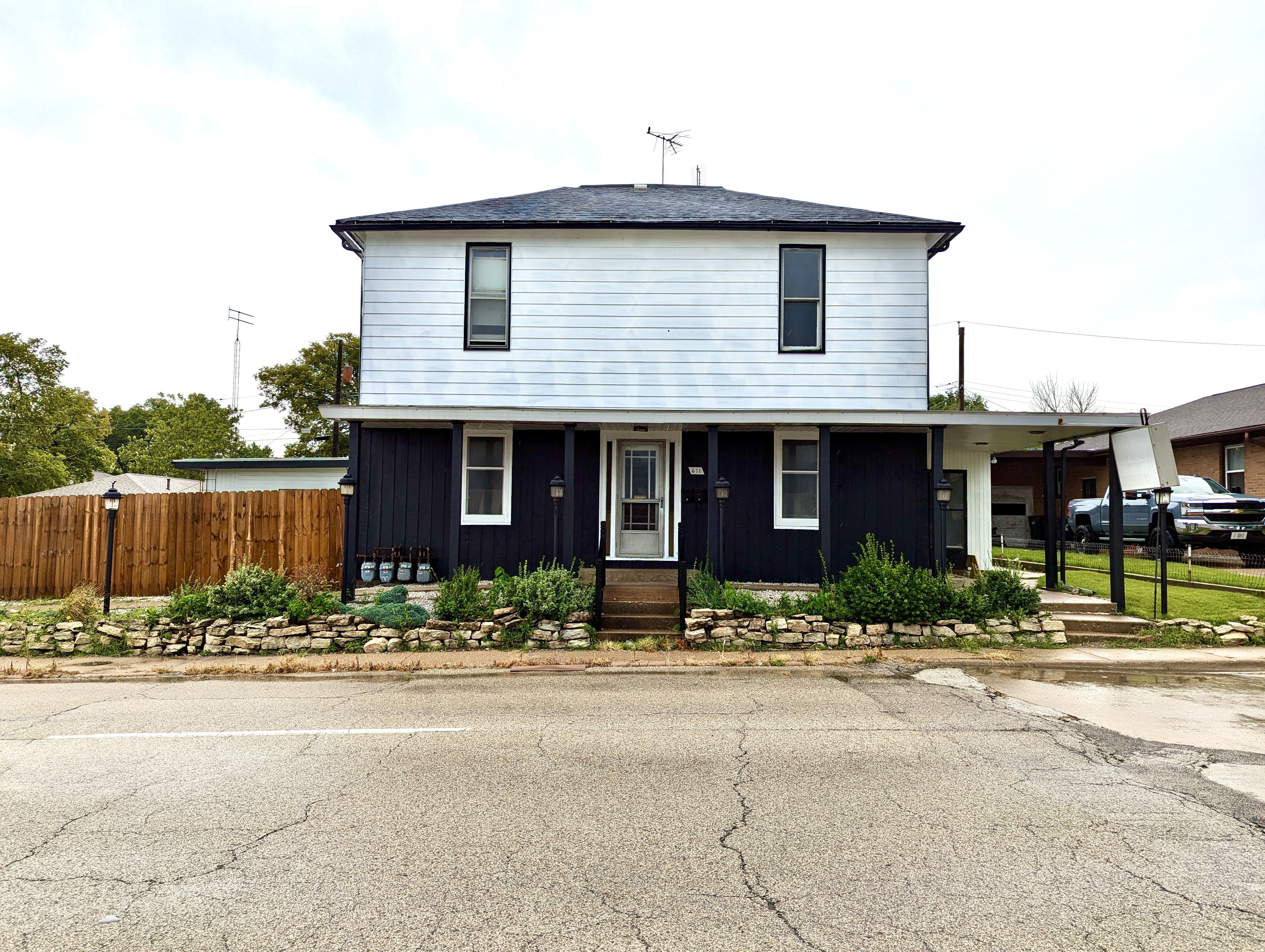 611 Margaret Street, 611 Margaret Street, Pekin, IL 61554