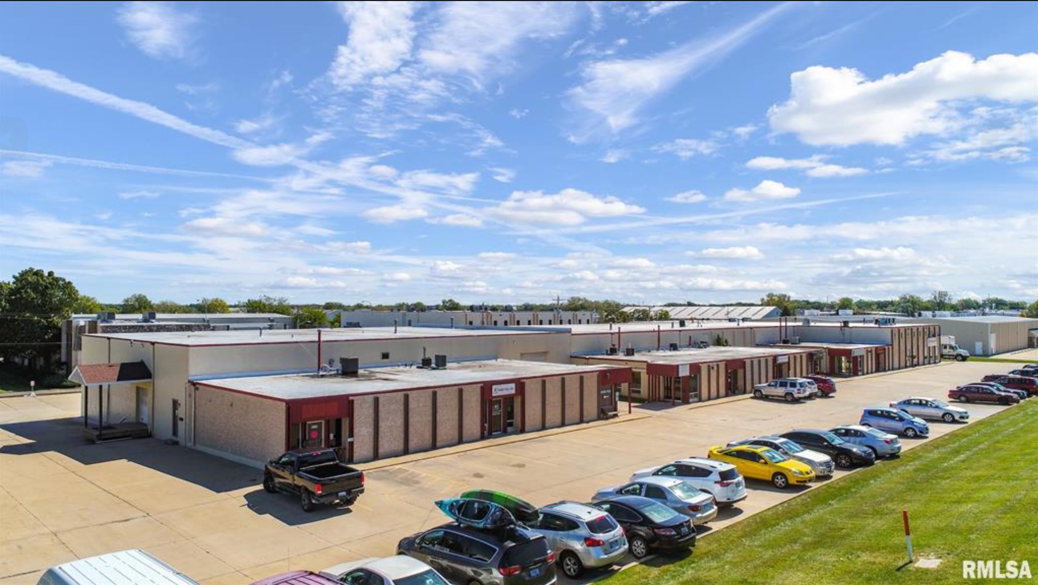 8202-8226 N University Street, 8202 N University St, Peoria, IL 61615