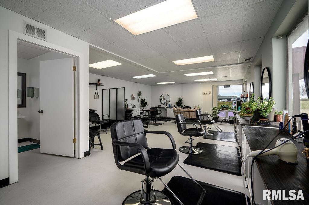 8202-8226 N University Street, 8202 N University St, Peoria, IL 61615