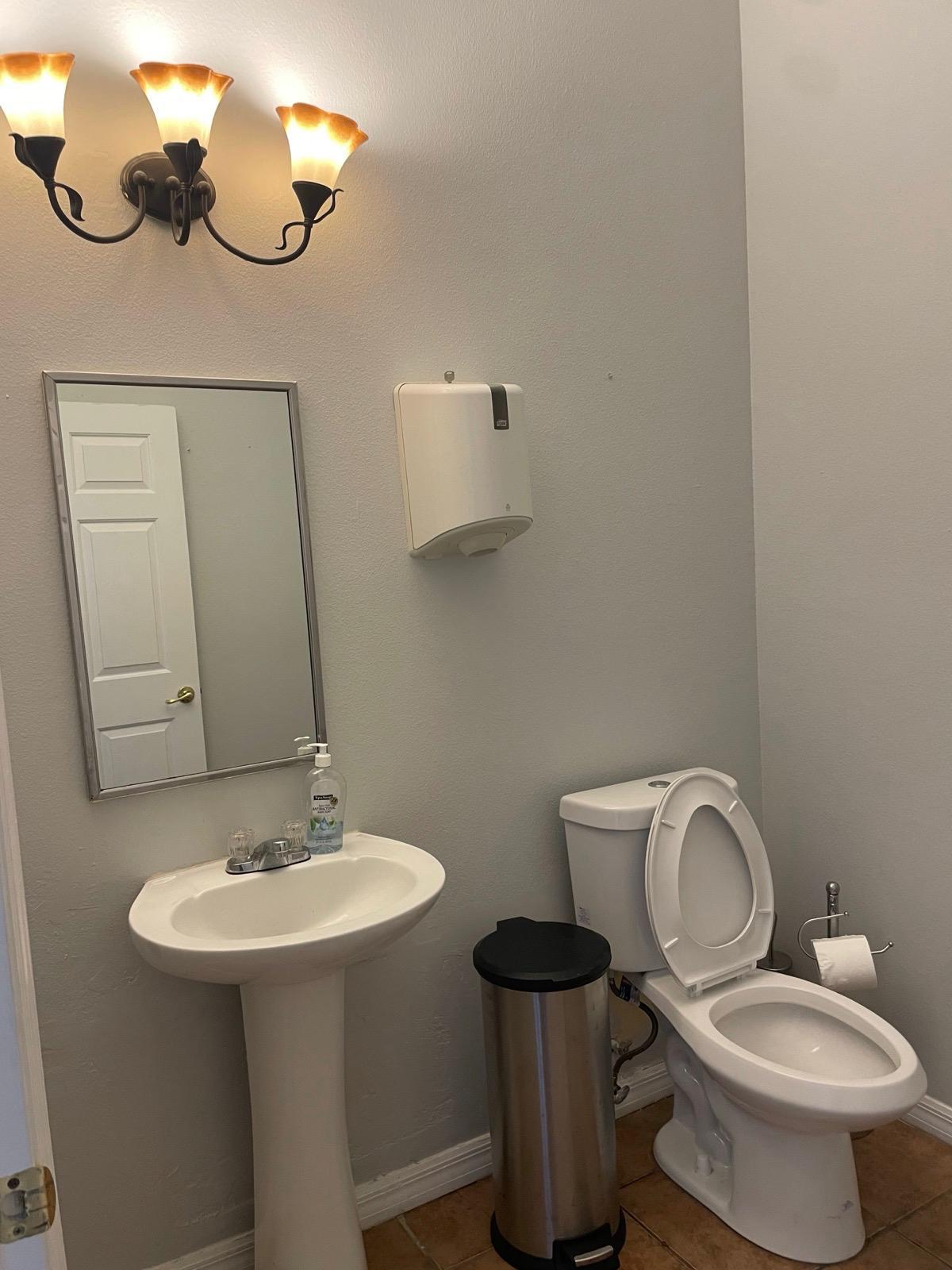 3001 Michigan Av. Unit B, 3001 Michigan Avenue, Kissimmee, FL 34744