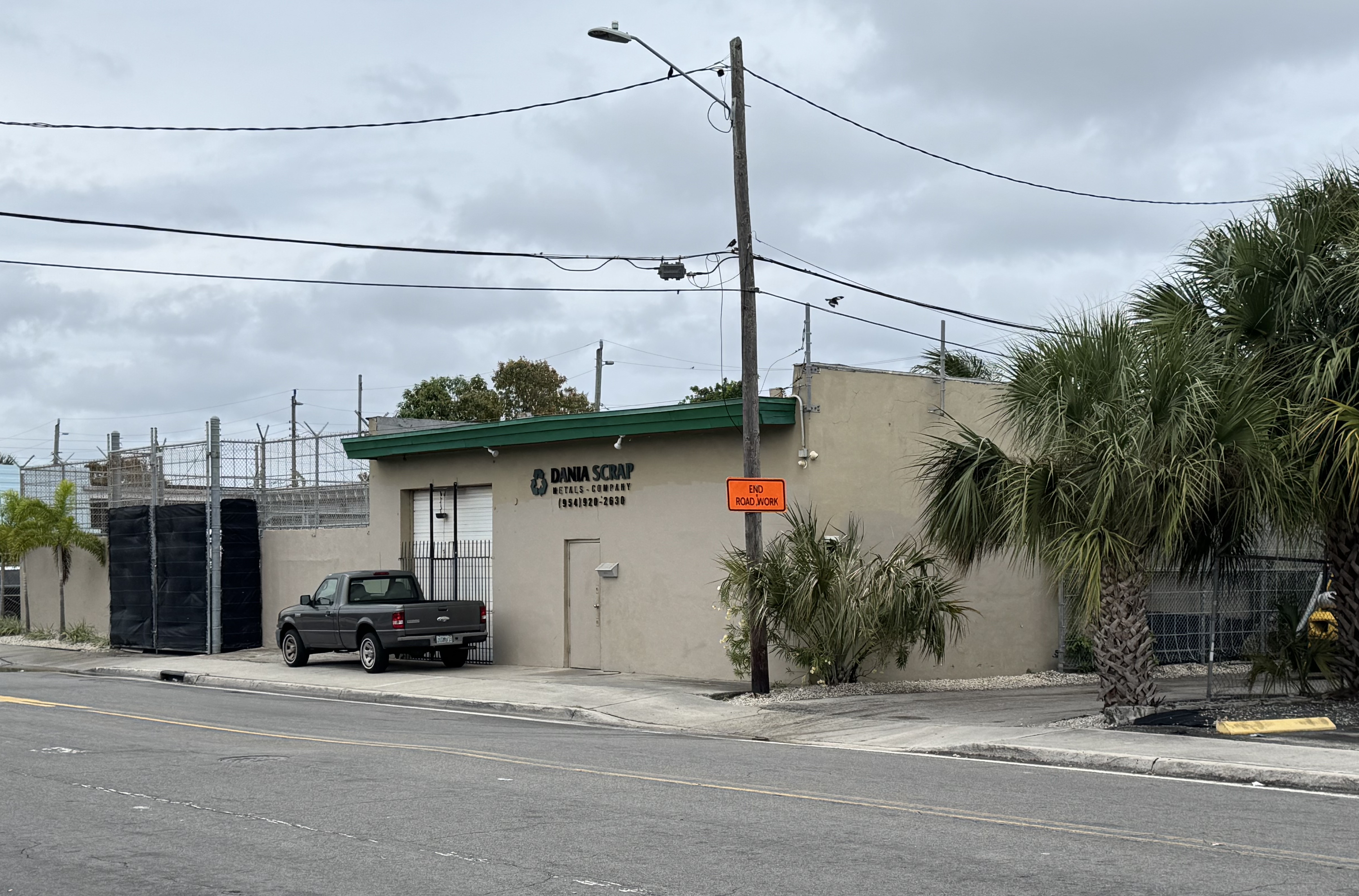 177 Phippen Waiters Rd , 177 Phippen Waiters Road, Dania Beach, FL 33004