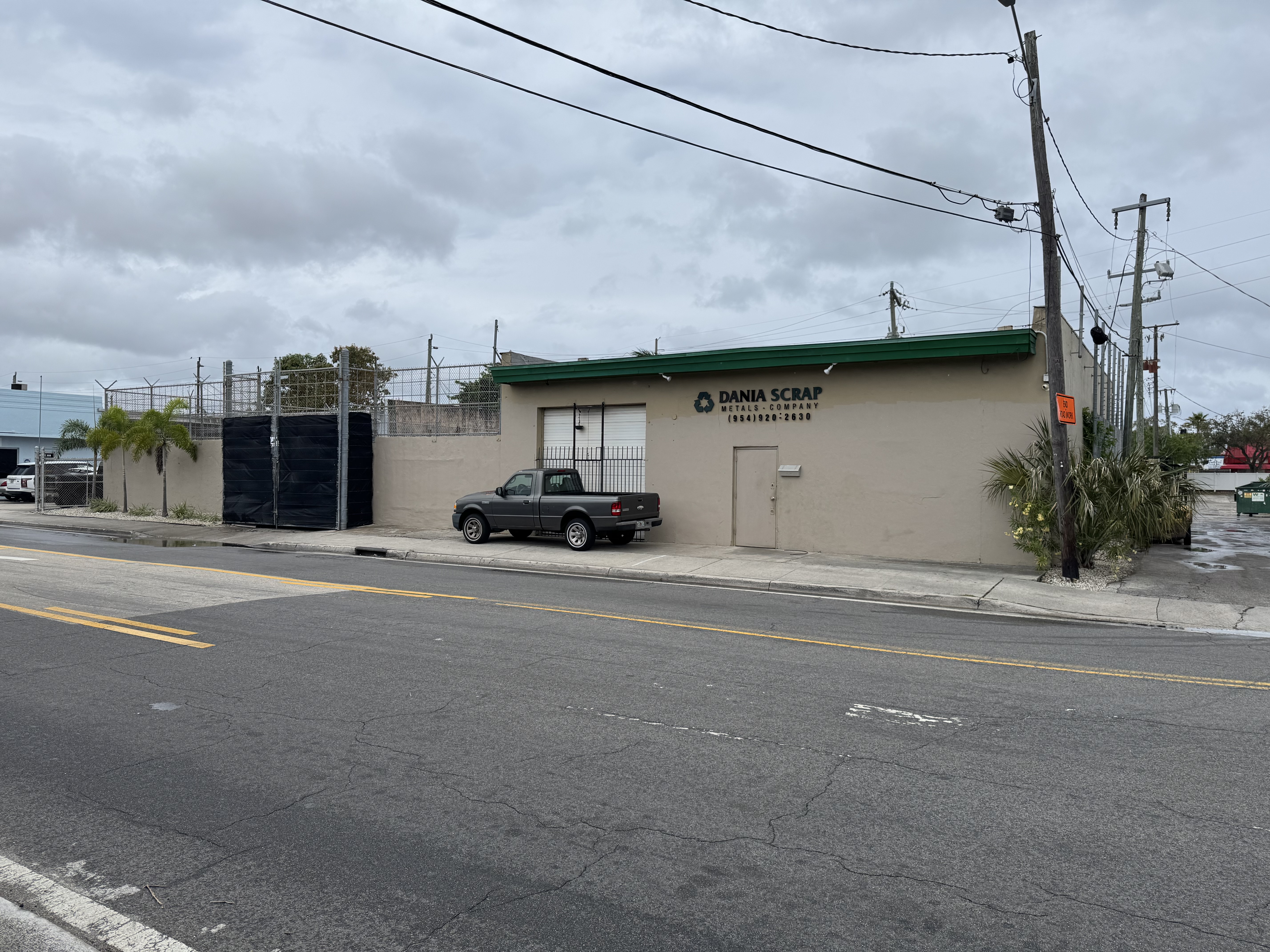177 Phippen Waiters Rd , 177 Phippen Waiters Road, Dania Beach, FL 33004