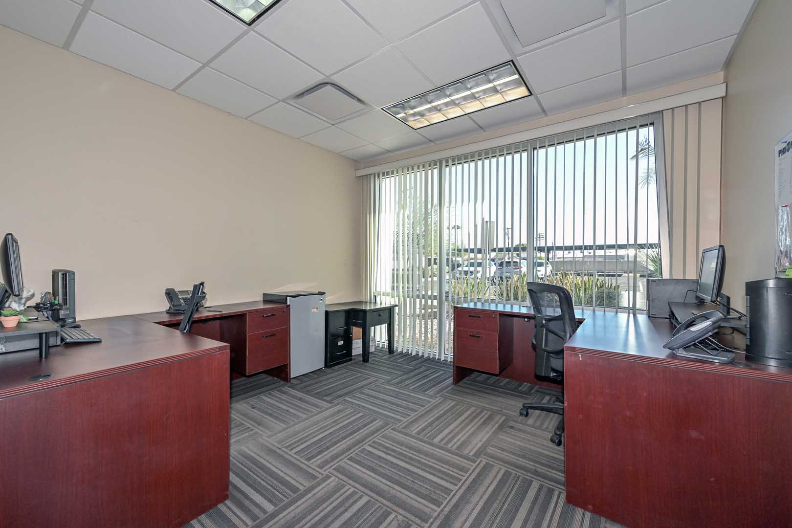 2502 E WASHINGTON ST, 2502 East Washington Street, Phoenix, AZ 85034