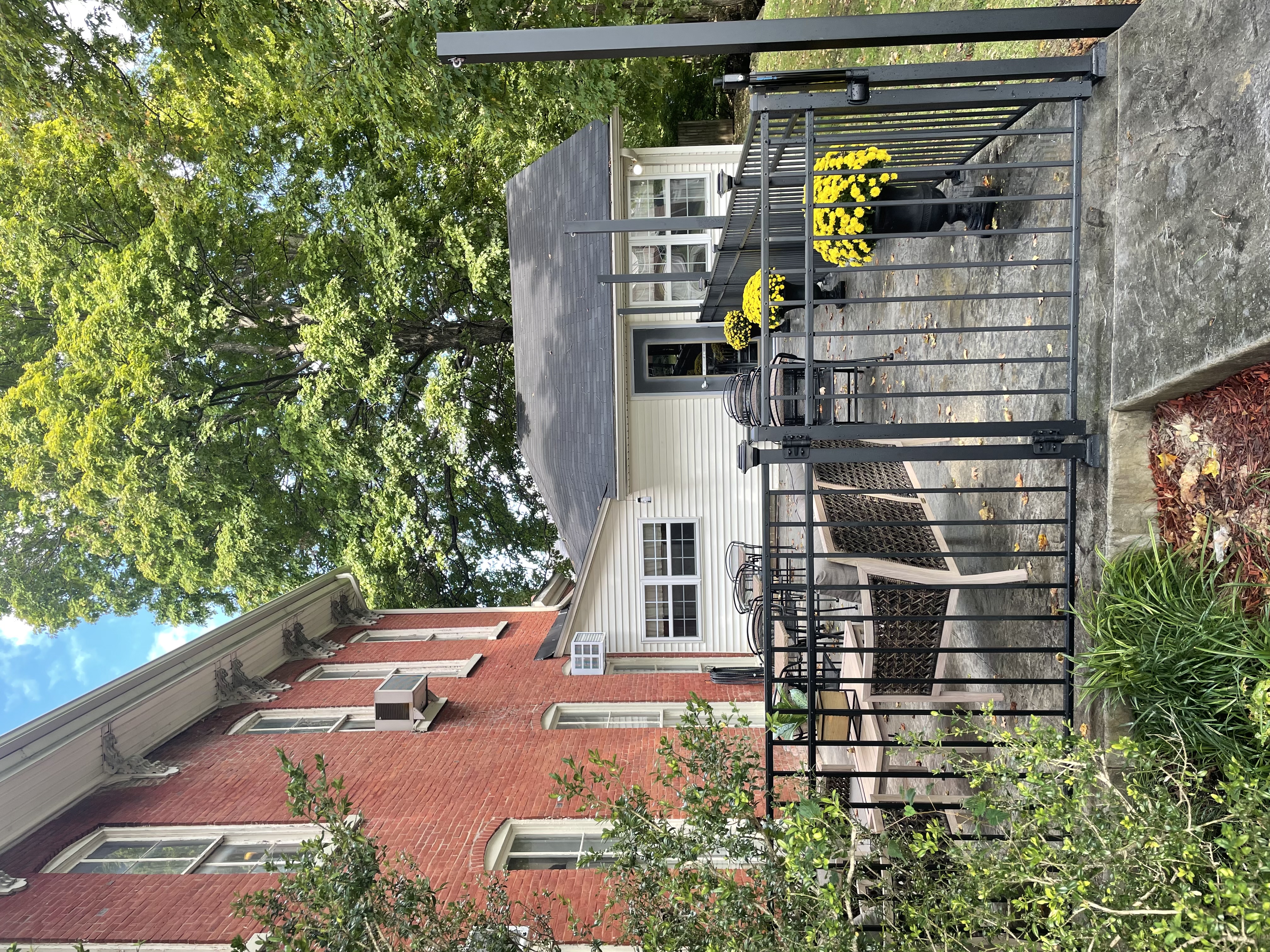 Historical Property with Heritage Restaurant, 251 West Dixie Avenue, Elizabethtown, KY 42701