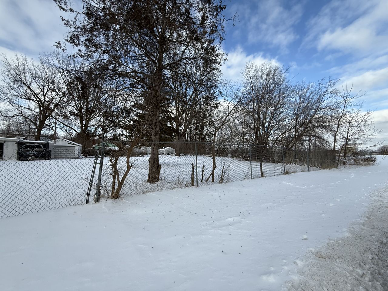 City of Lansing Heavy Industrial Storage Lot, 913 East Gier Street, Lansing, MI 48906