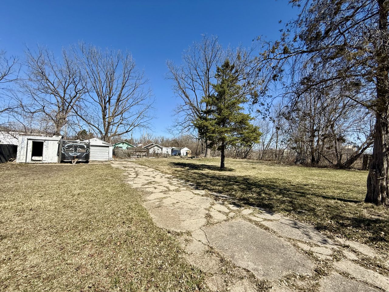 City of Lansing Heavy Industrial Storage Lot, 913 East Gier Street, Lansing, MI 48906
