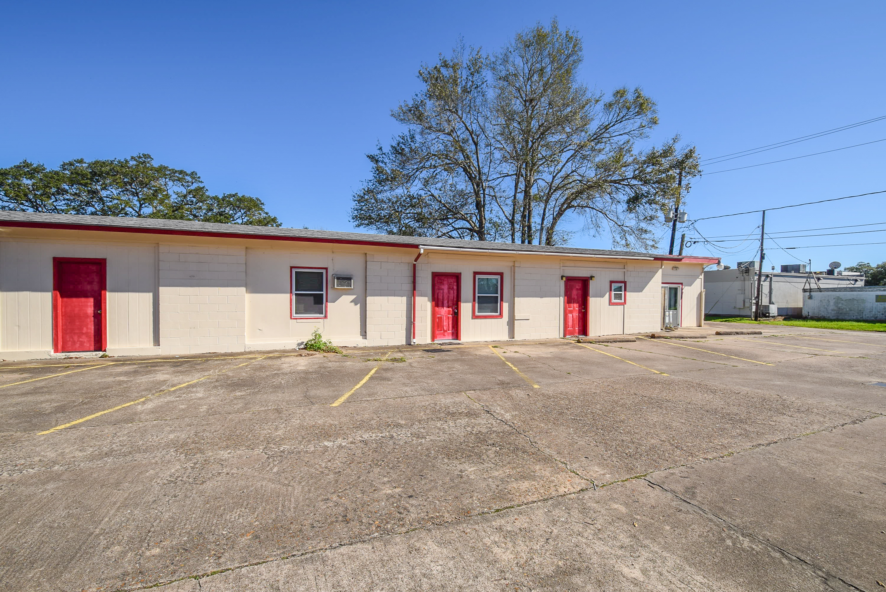 101 Oyster Creek Dr, 101 Oyster Creek Drive, Lake Jackson, TX 77566