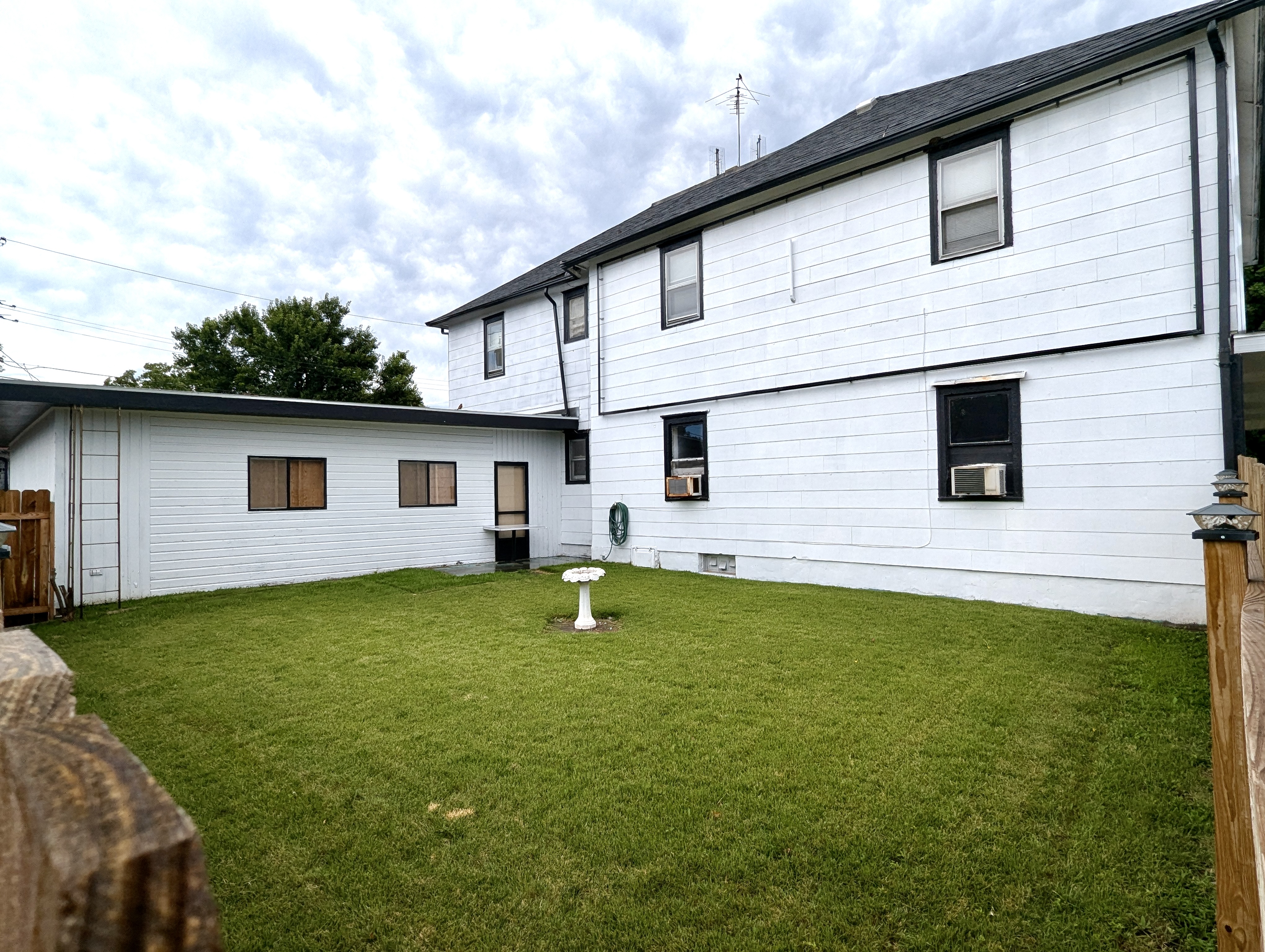 611 Margaret Street, 611 Margaret St, Pekin, IL 61554