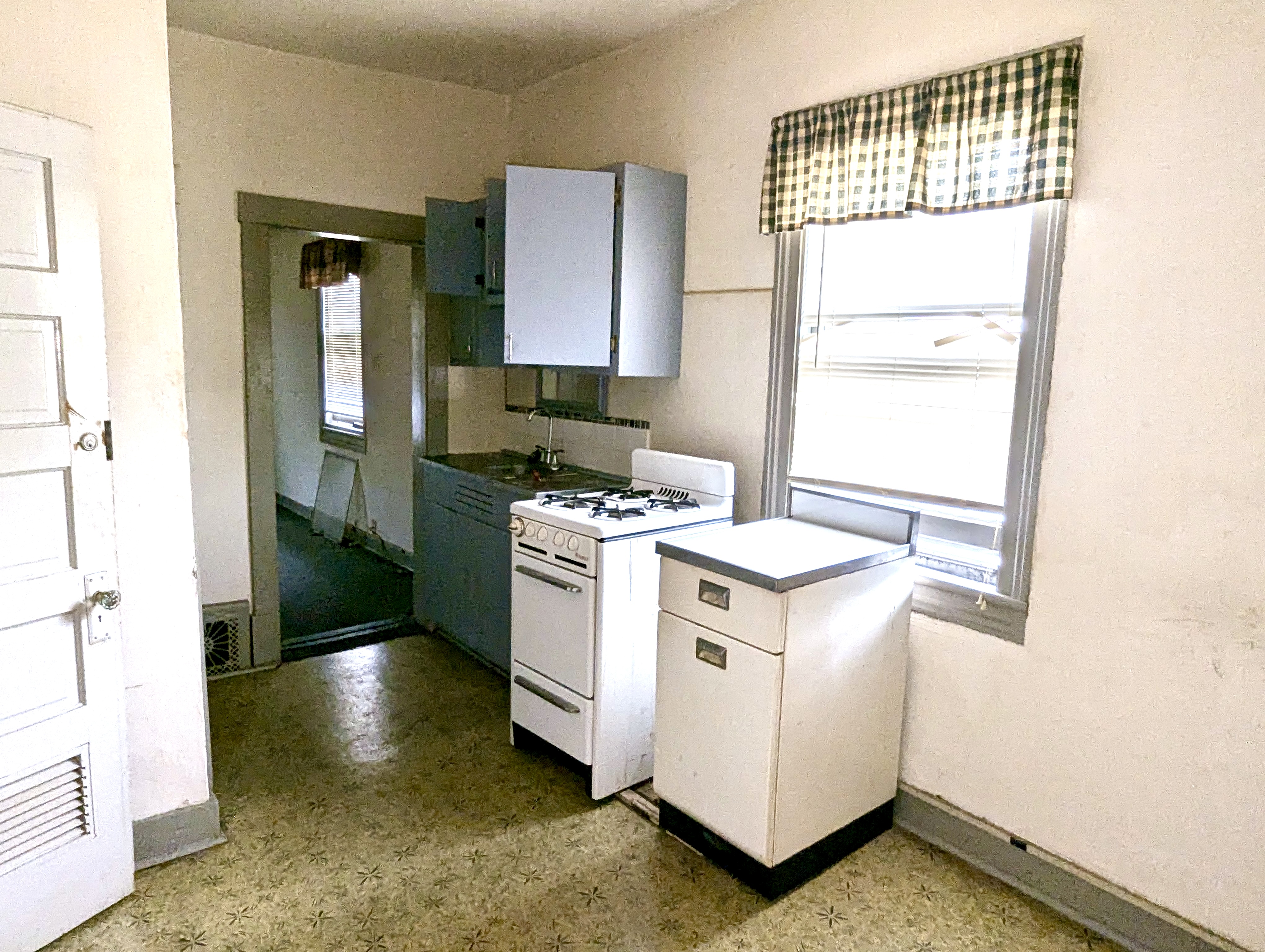 611 Margaret Street, 611 Margaret St, Pekin, IL 61554