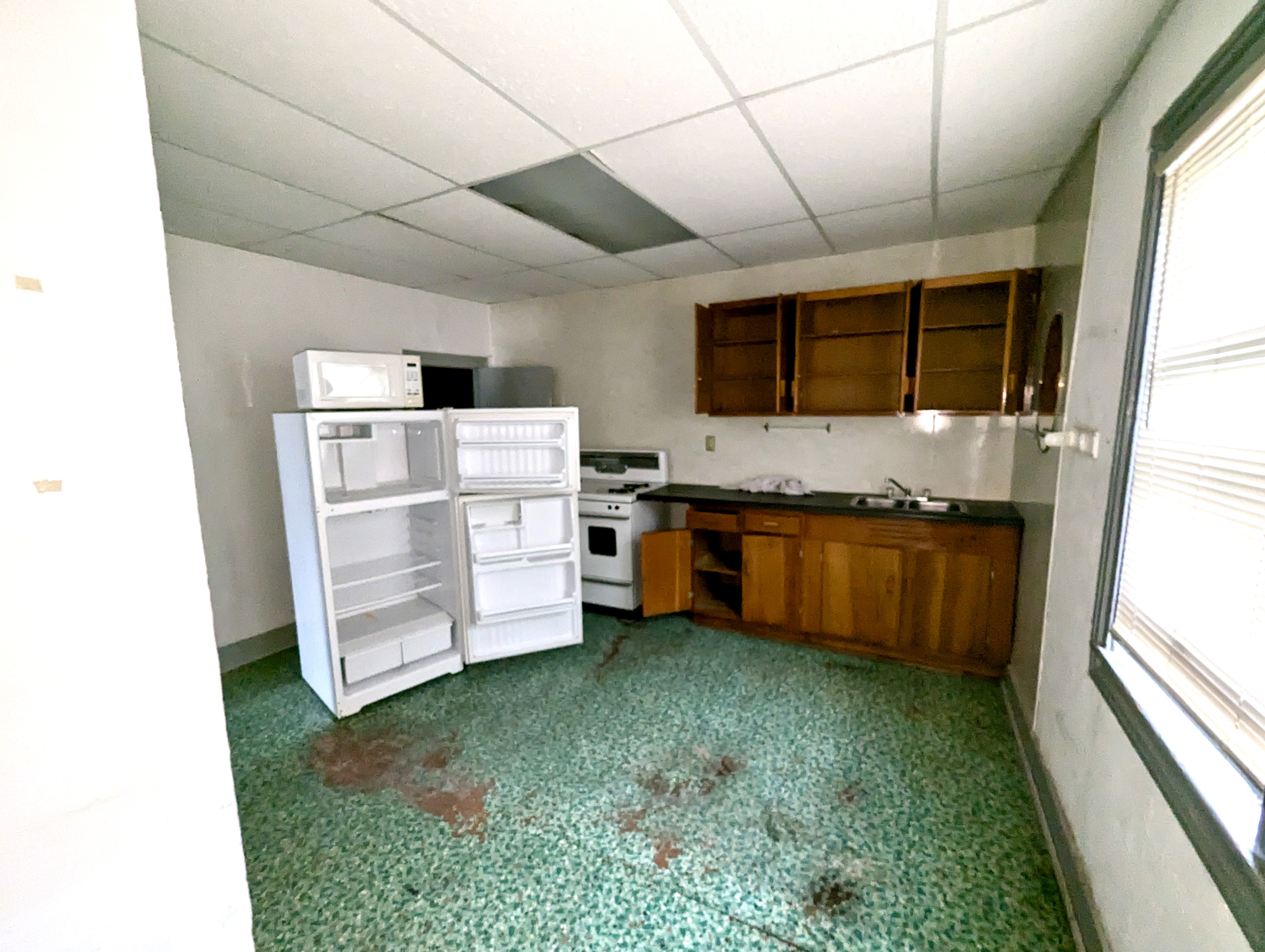611 Margaret Street, 611 Margaret St, Pekin, IL 61554