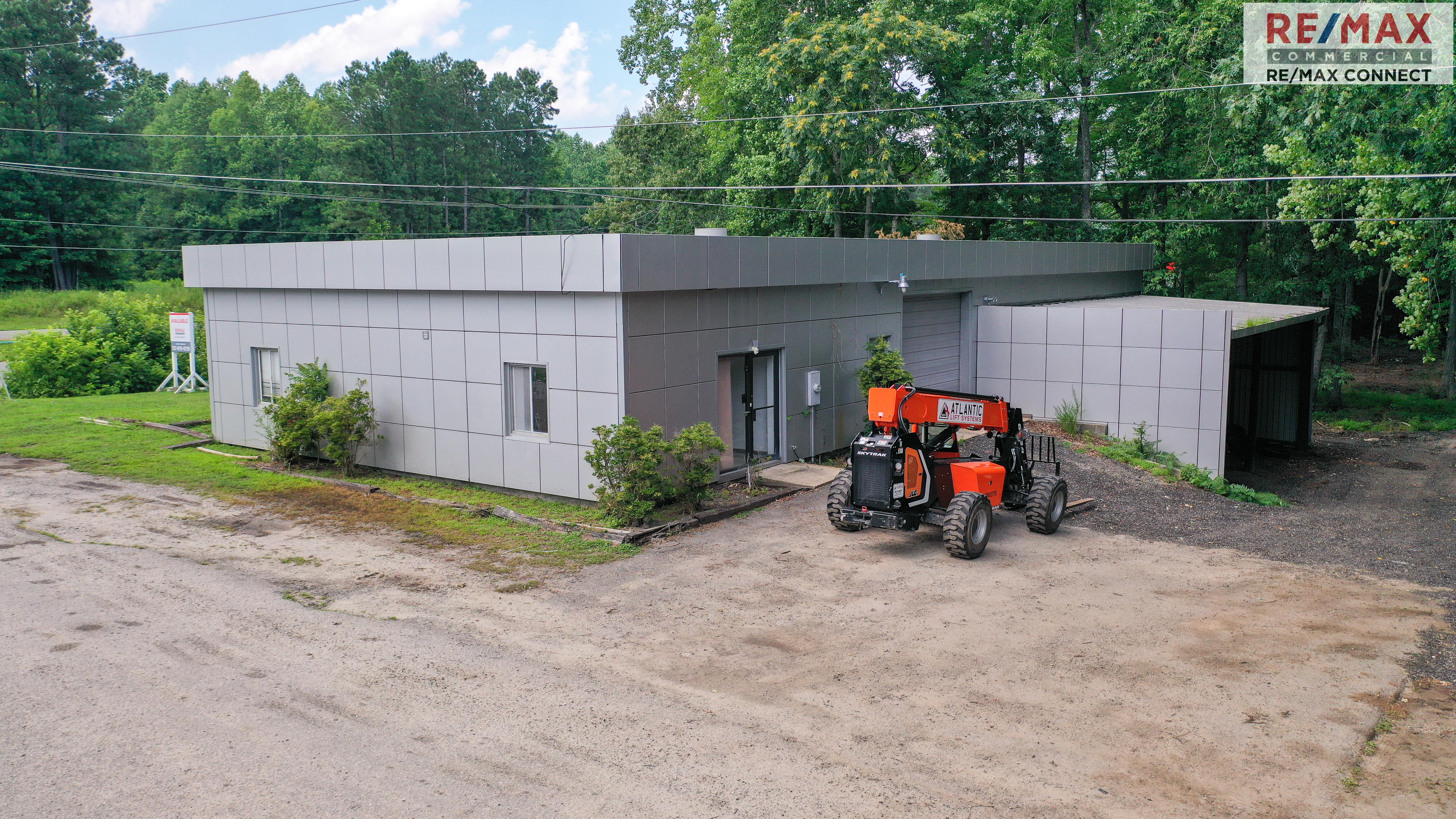 9991 John Clayton, 9991 John Clayton Memorial Highway, Gloucester, VA 23061