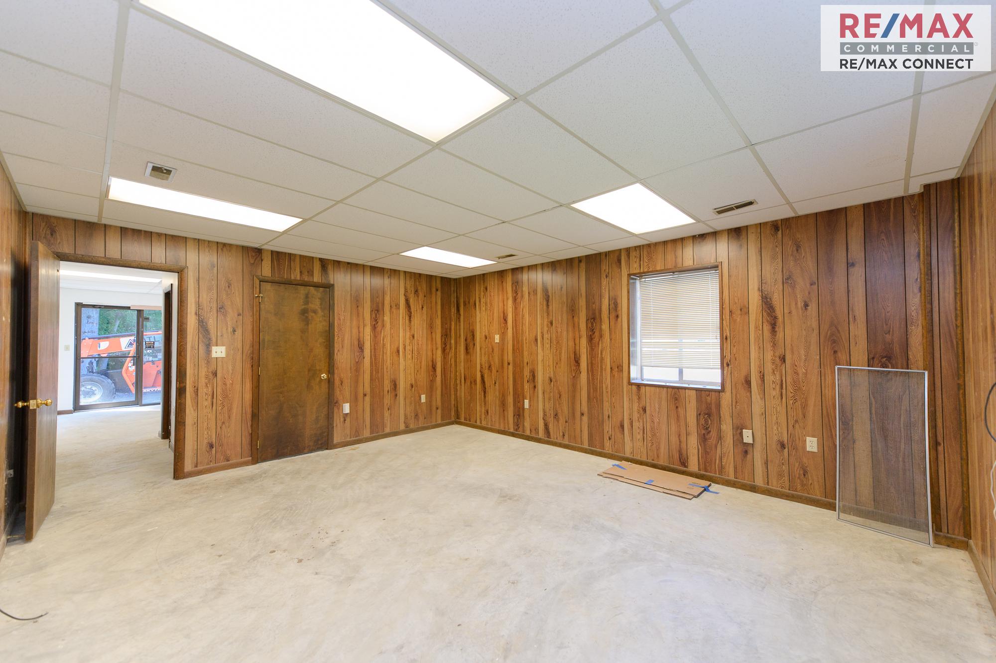 9991 John Clayton, 9991 John Clayton Memorial Highway, Gloucester, VA 23061