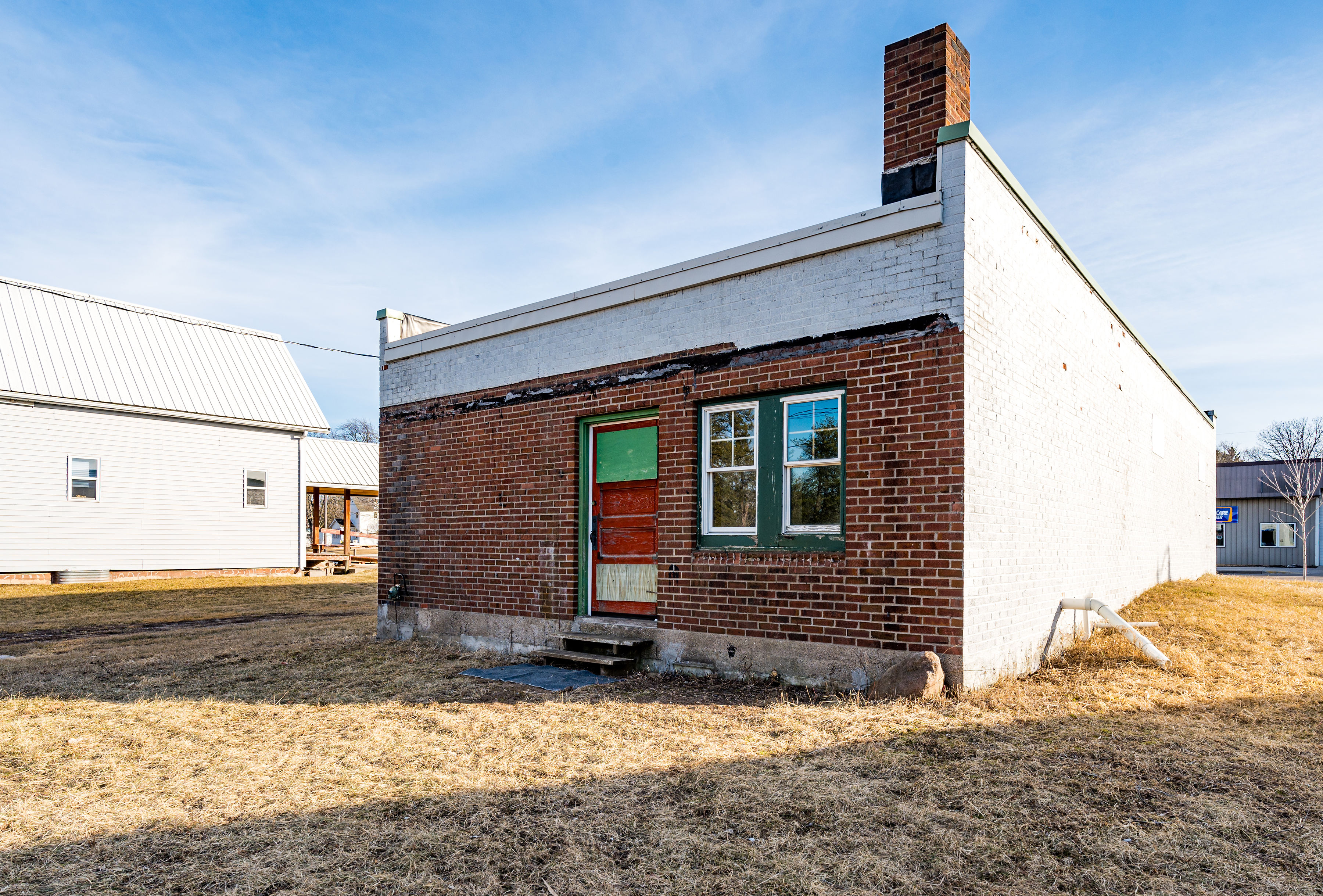Solid Retail Location|113 W 7th Ave Floodwood, MN 55736, 113 West 7th Avenue, Floodwood, MN 55736