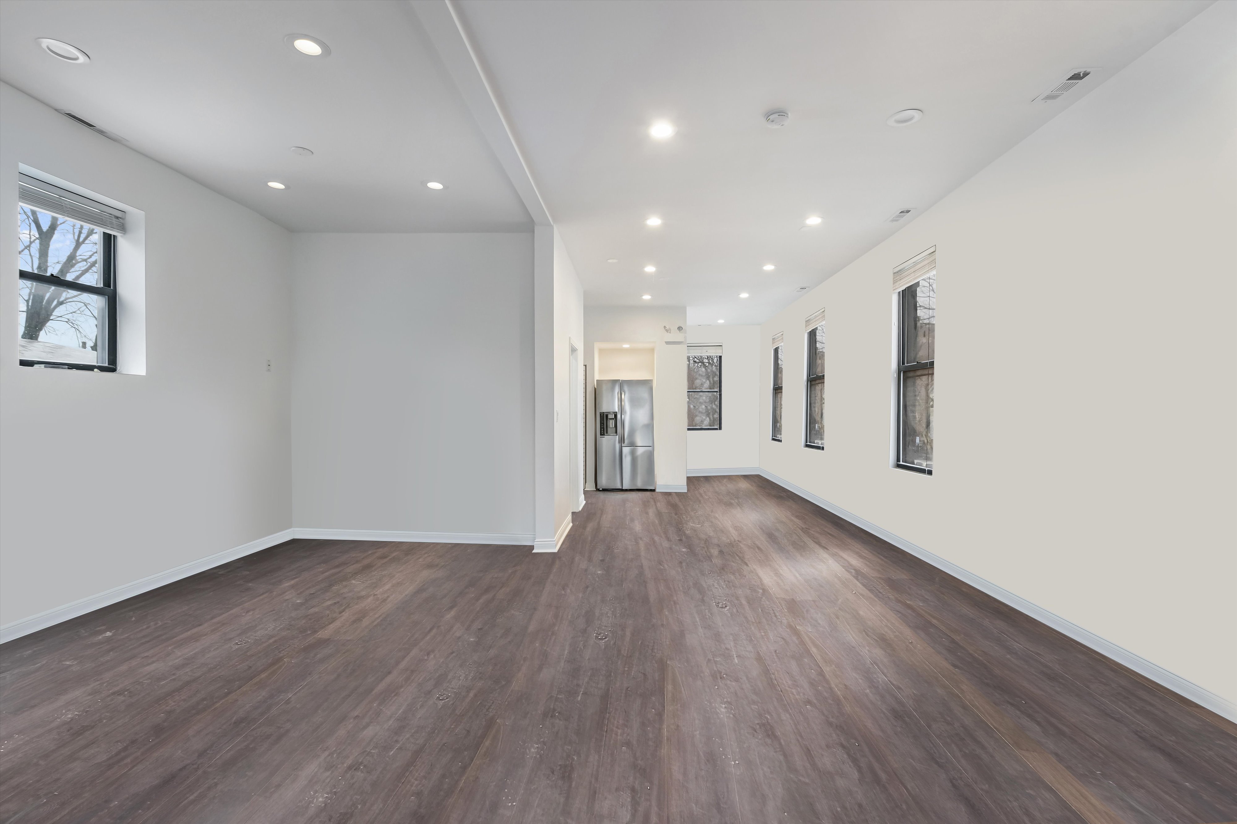 PILSEN BUILDING FOR RENT, 1601 South Morgan Street, Chicago, IL 60608