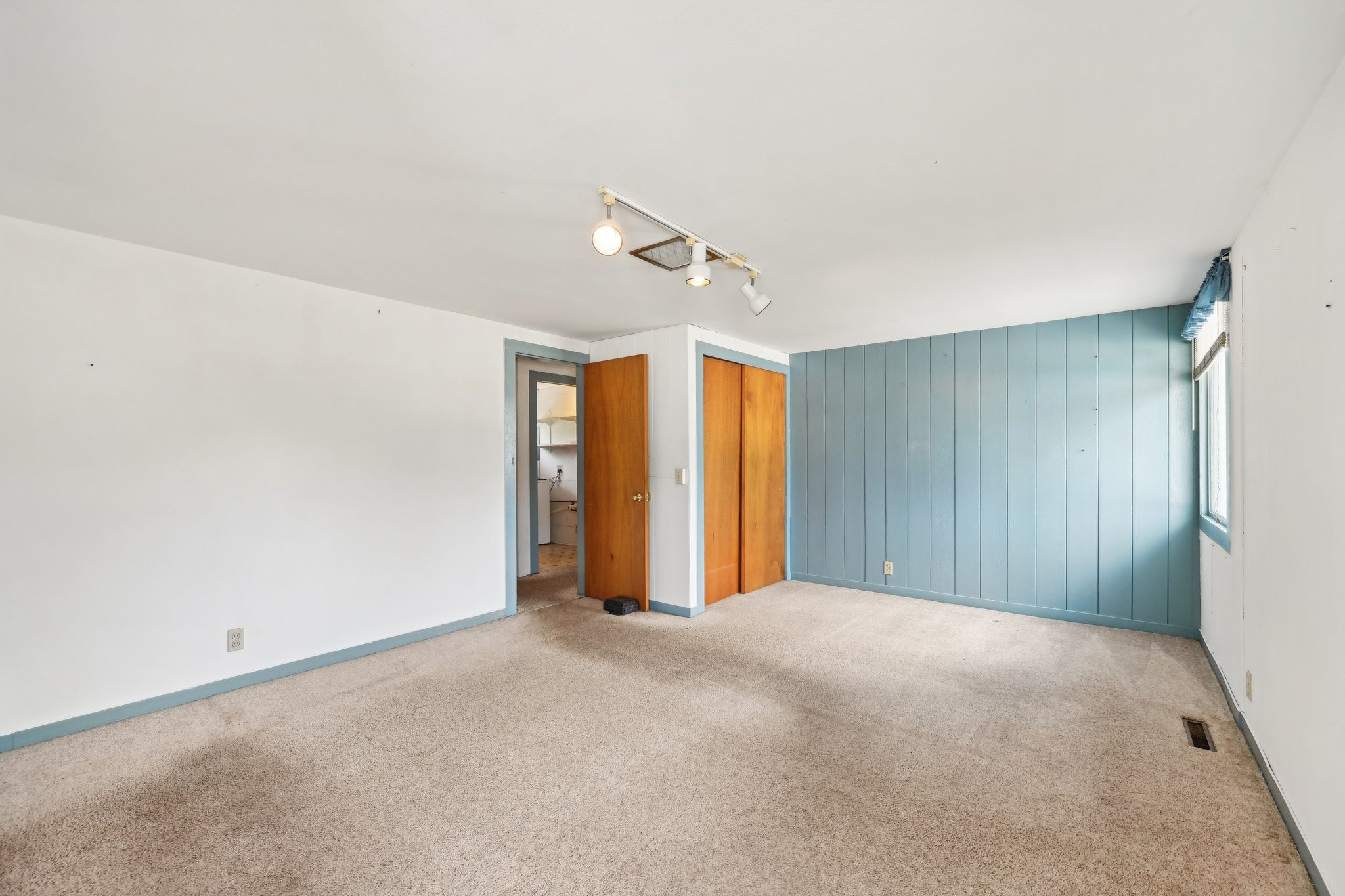 916 Madison Avenue, Fort Atkinson, WI 53538