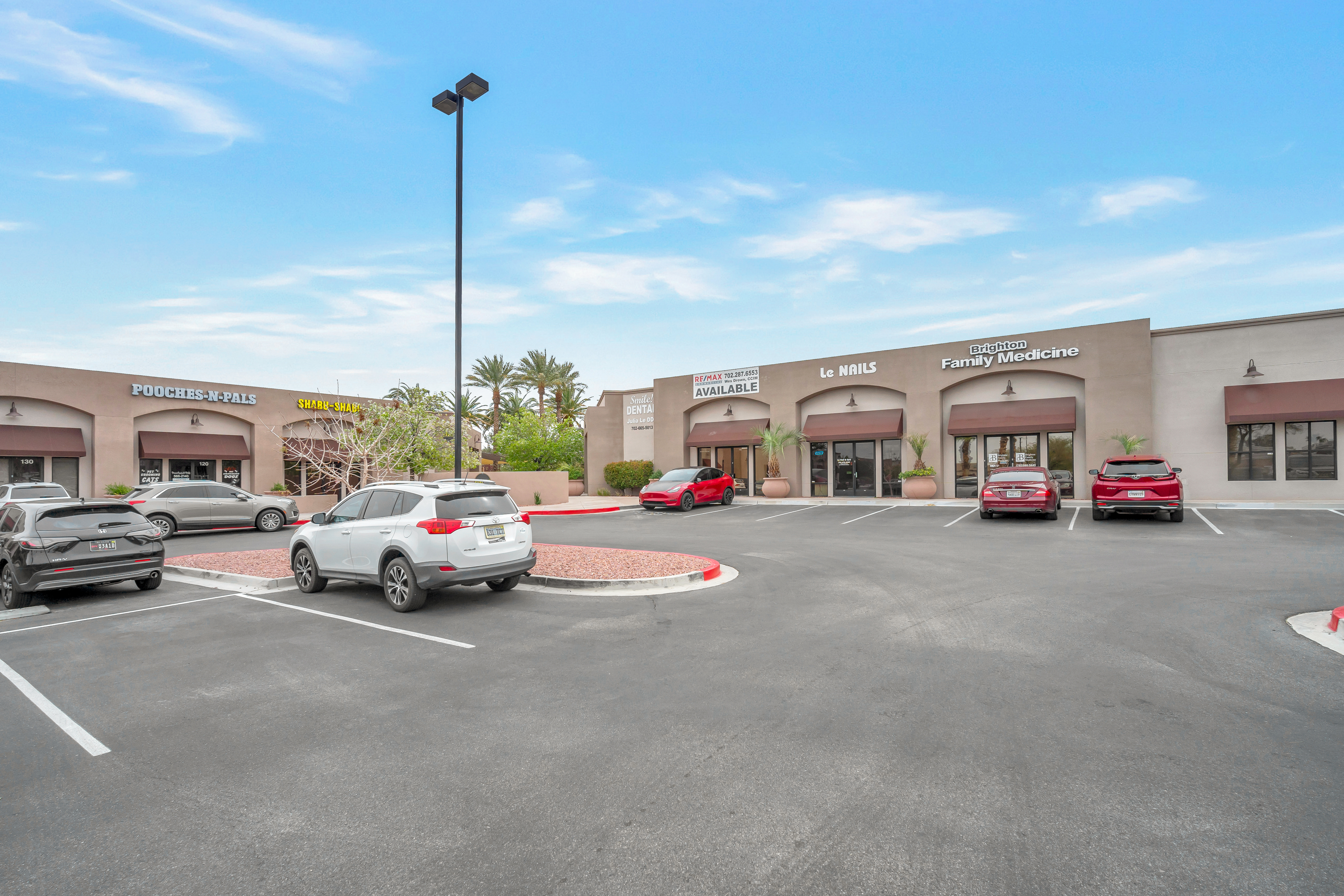 Country Club Center-1720, 1720 West Horizon Ridge Parkway, Henderson, NV 89012