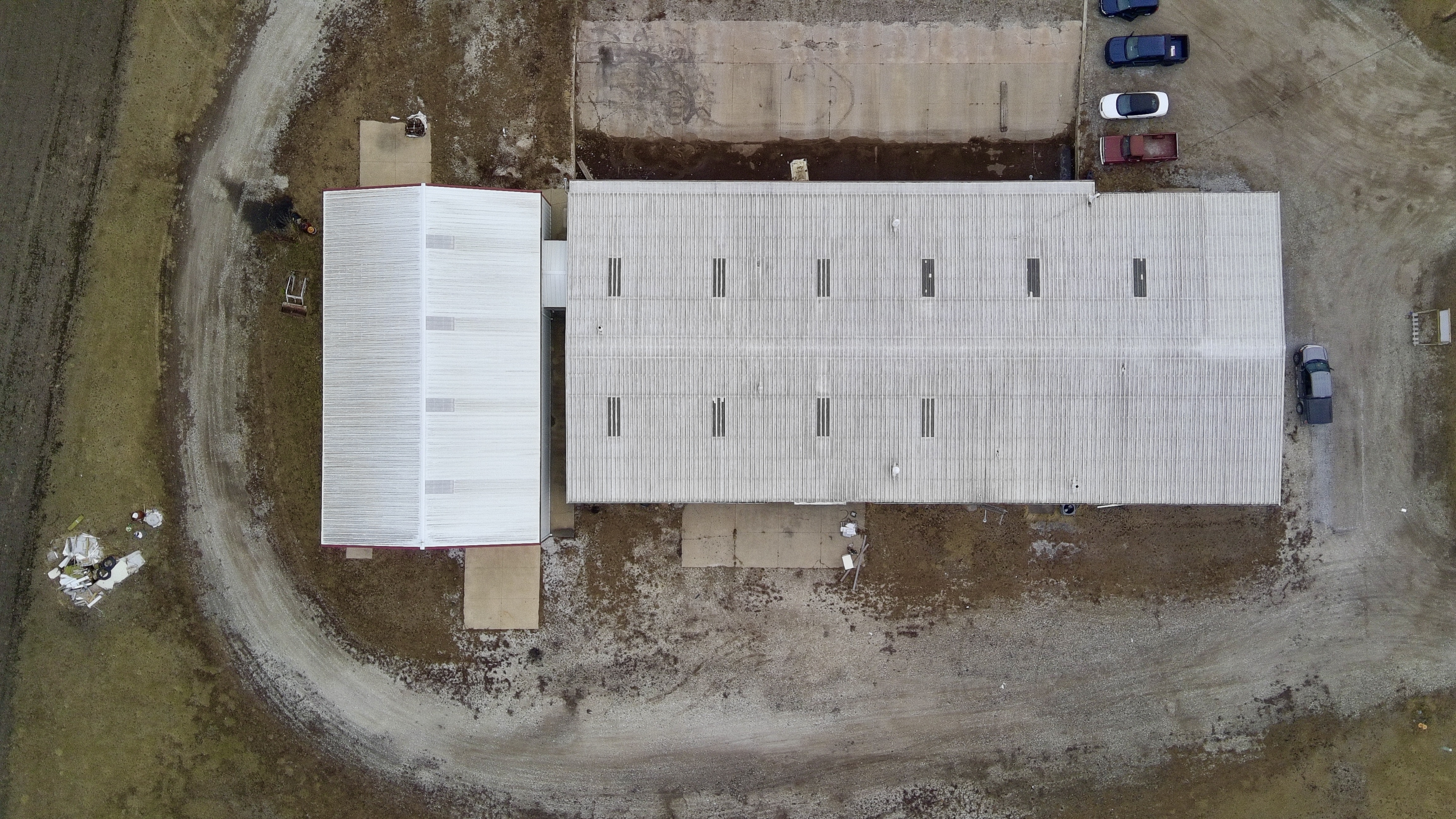 125 W. Barlow Road, 125 West Barlow Road, Farmington, IL 61531