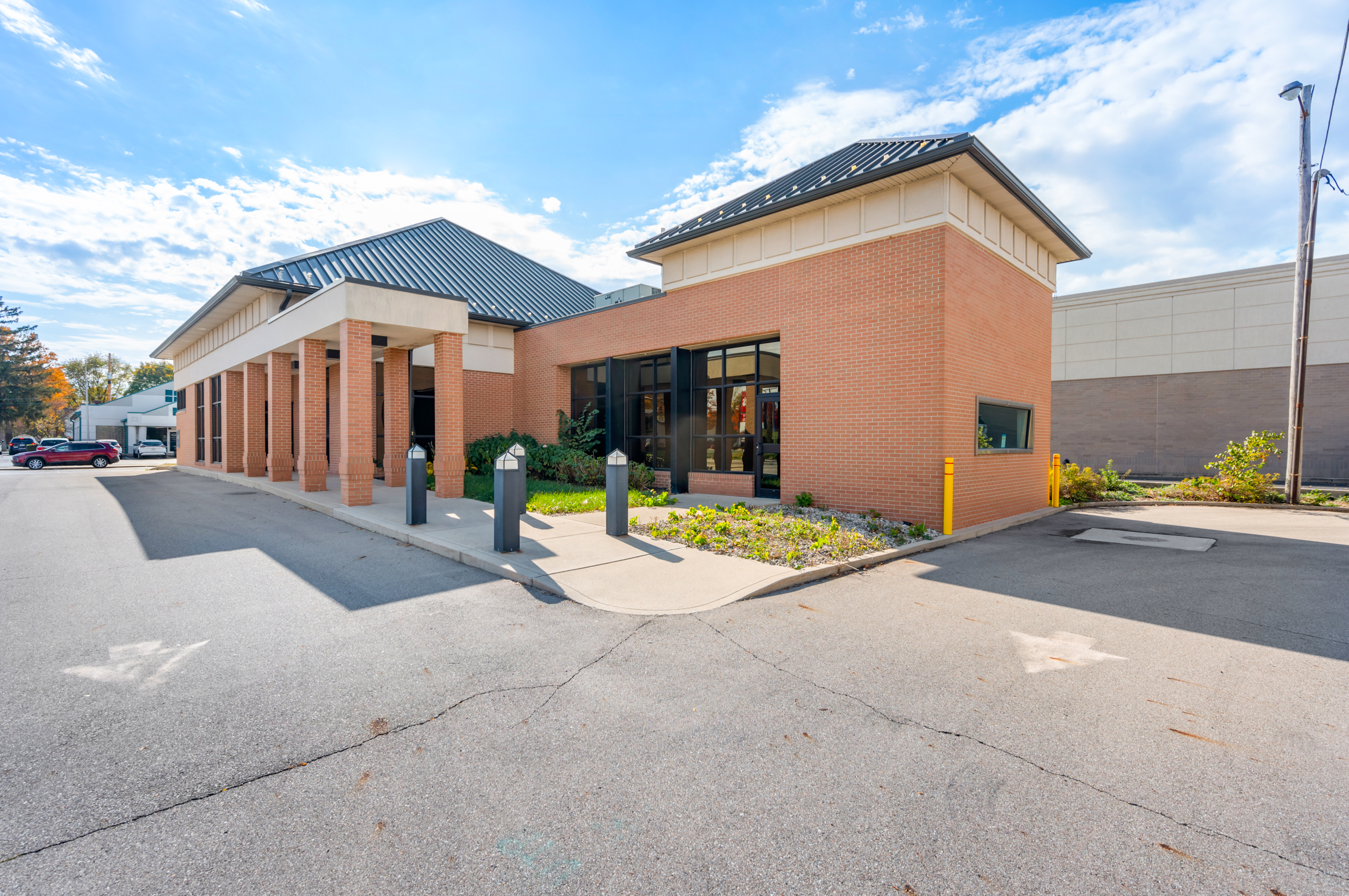 2700 W Jackson St, 2700 West Jackson Street, Muncie, IN 47303