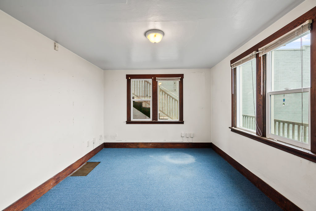 312 W 2nd St., Wapato, 312 West 2nd Street, Wapato, WA 98951