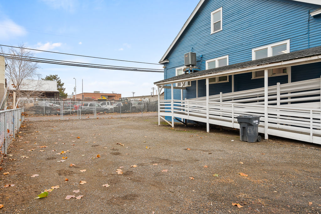 312 W 2nd St., Wapato, 312 West 2nd Street, Wapato, WA 98951