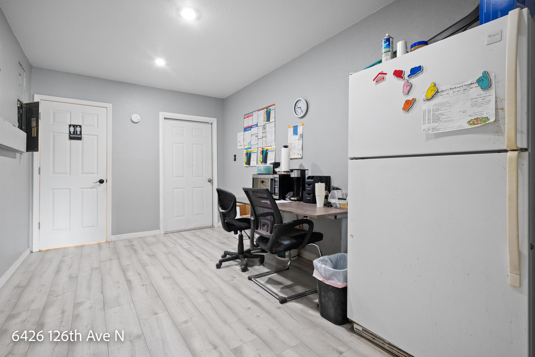6426-6438 126th Avenue, Largo, FL 33773, 6426 126th Avenue North, Largo, FL 33773