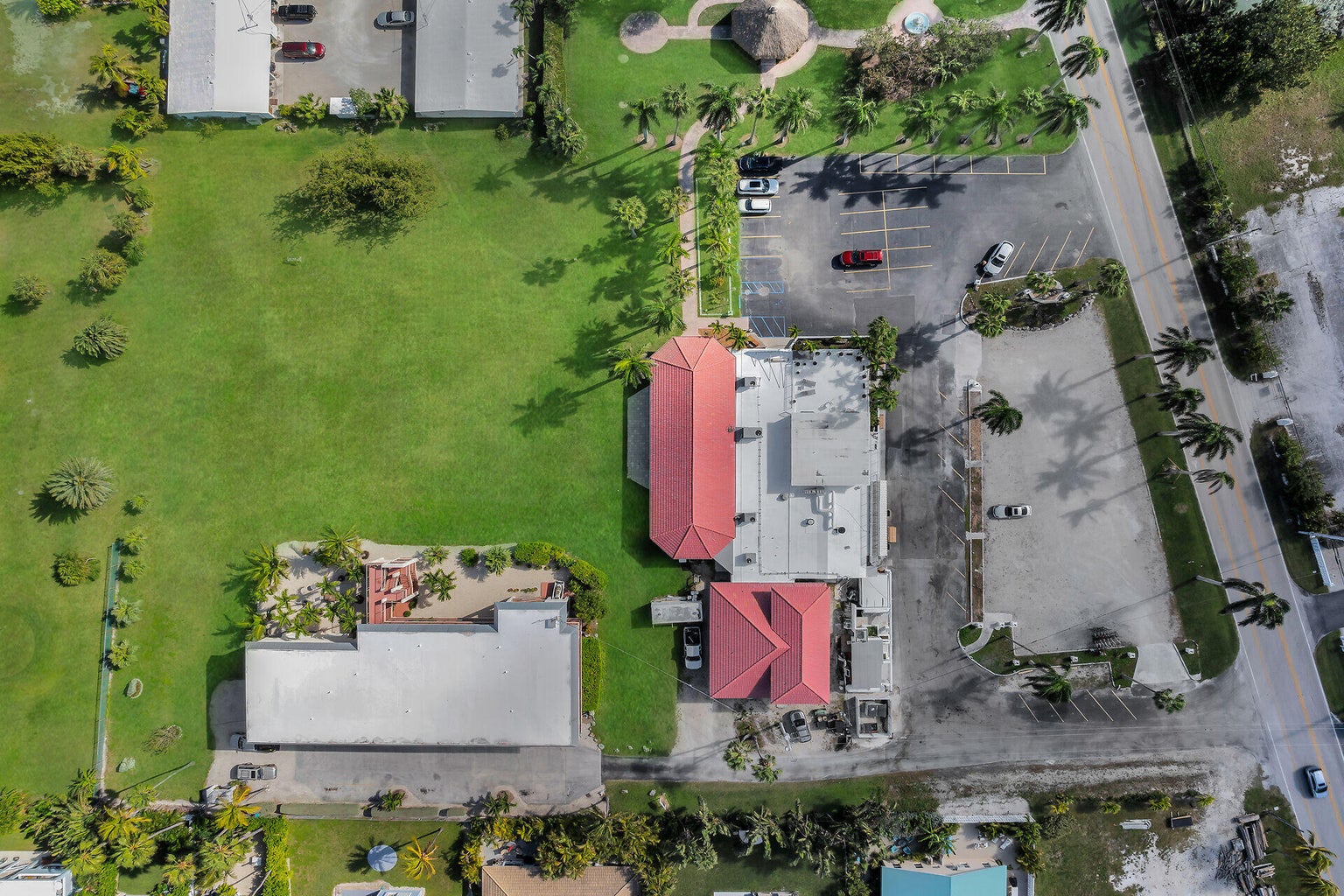 Landmark Restaurant & Bar & Banquet Hall, 700 West Ocean Drive, Key Colony Beach, FL 33051